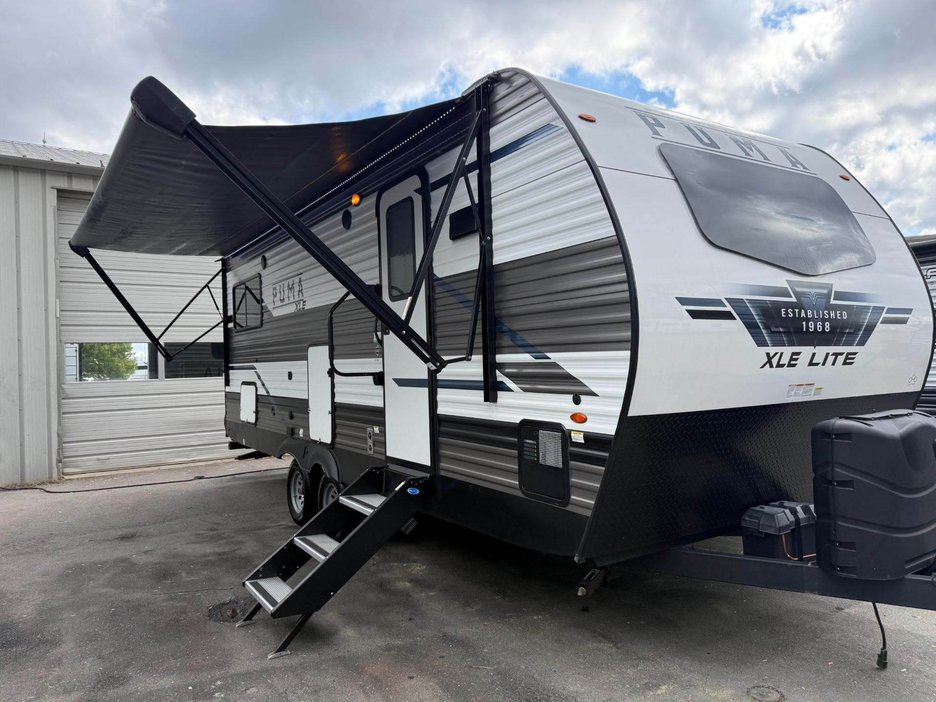 2023 Palomino Puma XLE Lite 22FKC