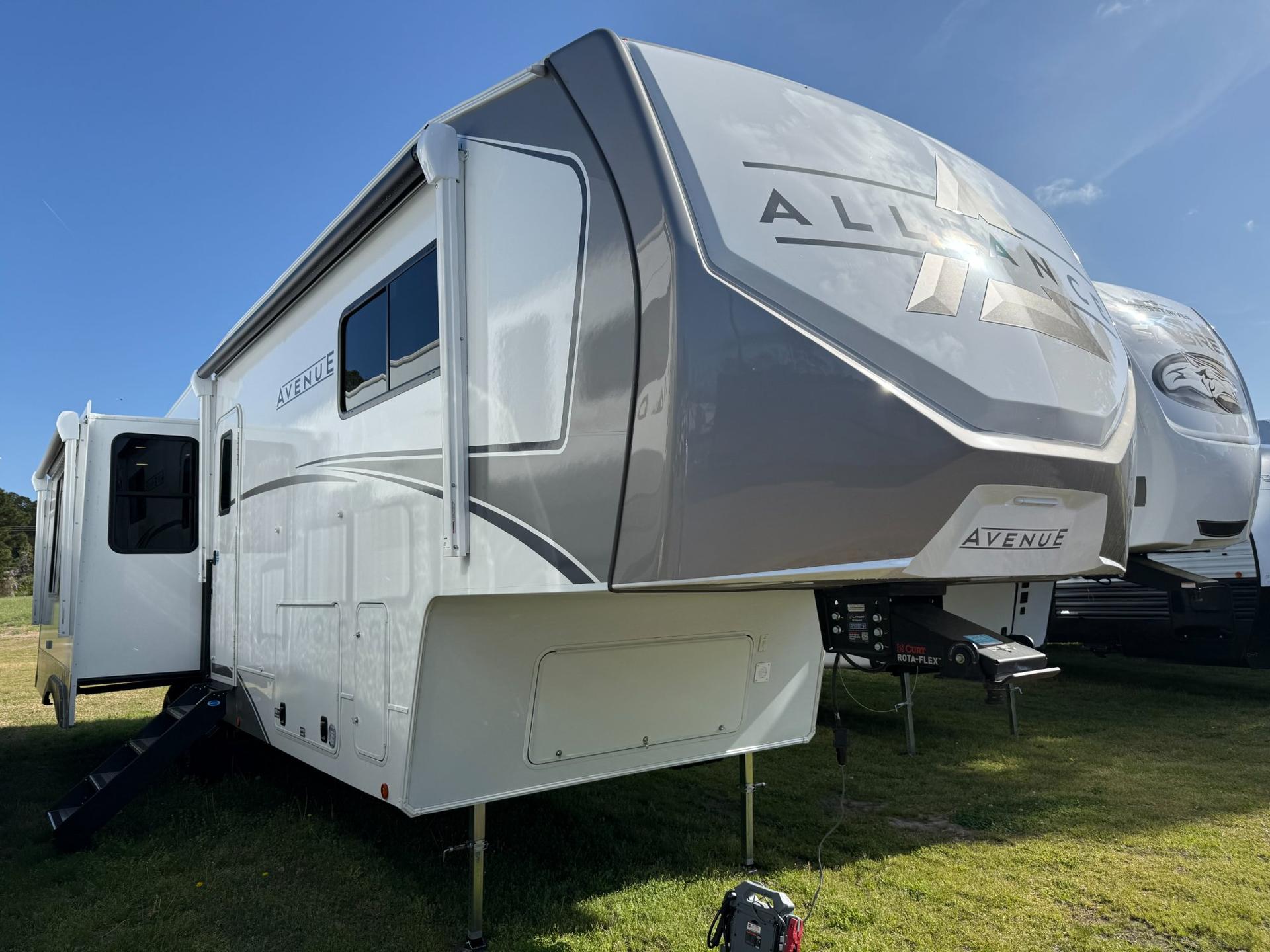 2026 Alliance RV Avenue 35RKS