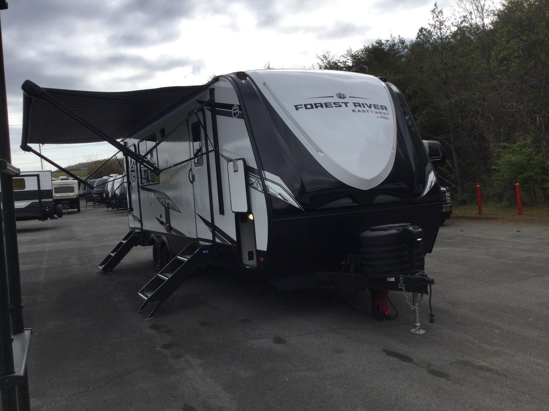 2025 East to West Alta 2375KRK