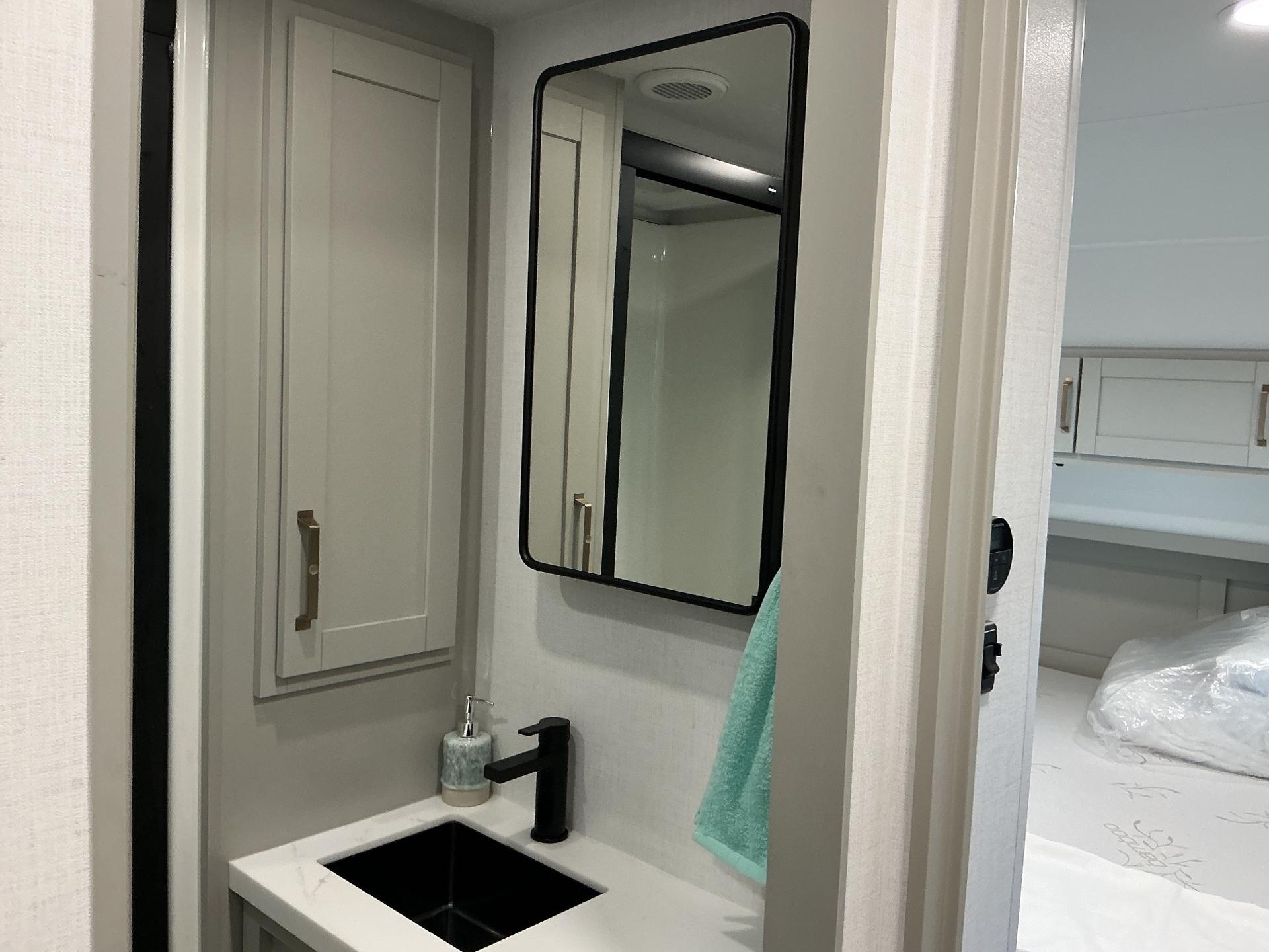 2025 Brinkley RV 2025 Brinkley RV Model Z - thumbnail 20