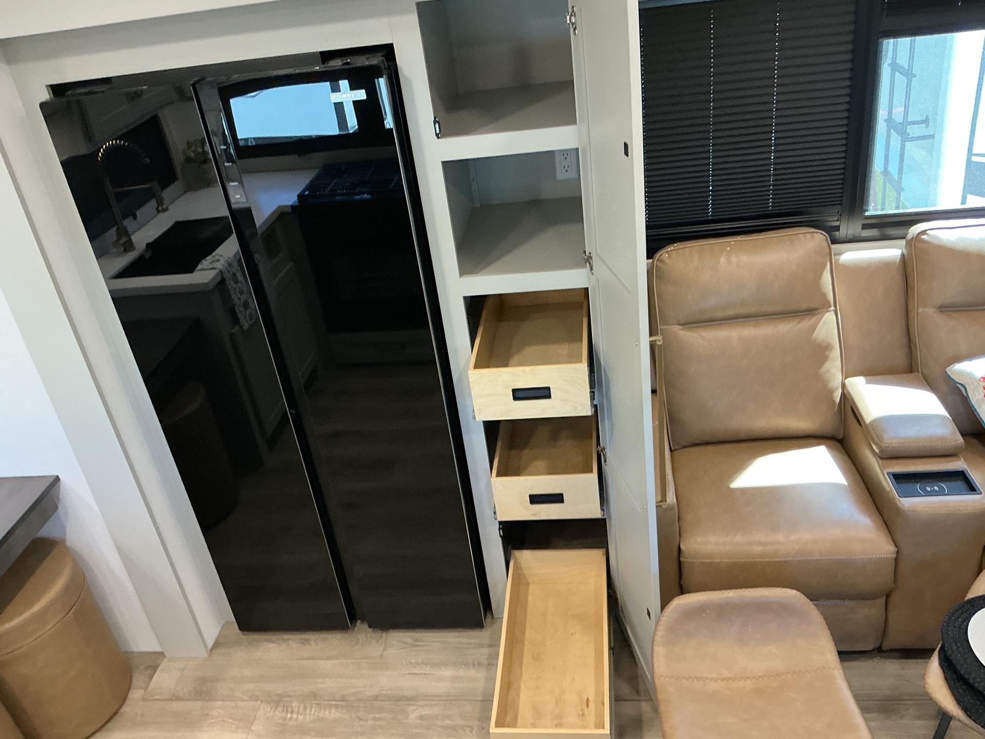 2025 Brinkley RV 2025 Brinkley RV Model Z - thumbnail 13