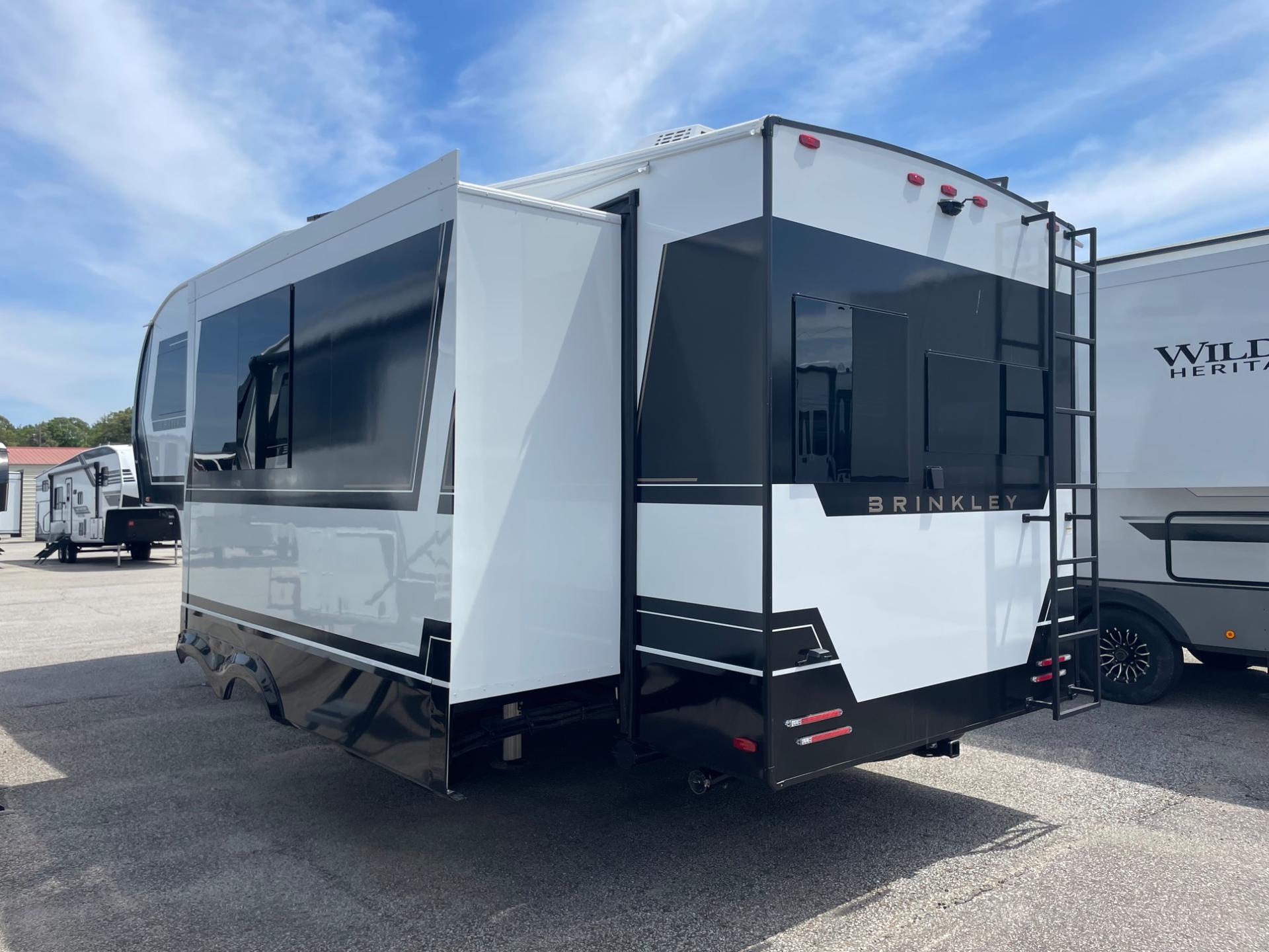 2026 Brinkley RV 2026 Brinkley RV Model Z - thumbnail 4