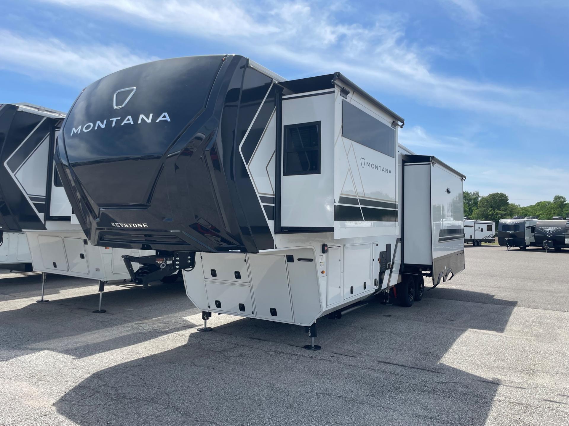 2026 Keystone RV 2026 Keystone RV Montana - thumbnail 3