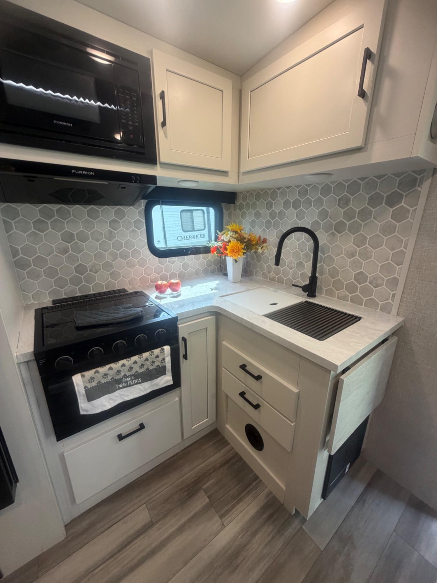 2024 Jayco 2024 Jayco White Hawk - thumbnail 12