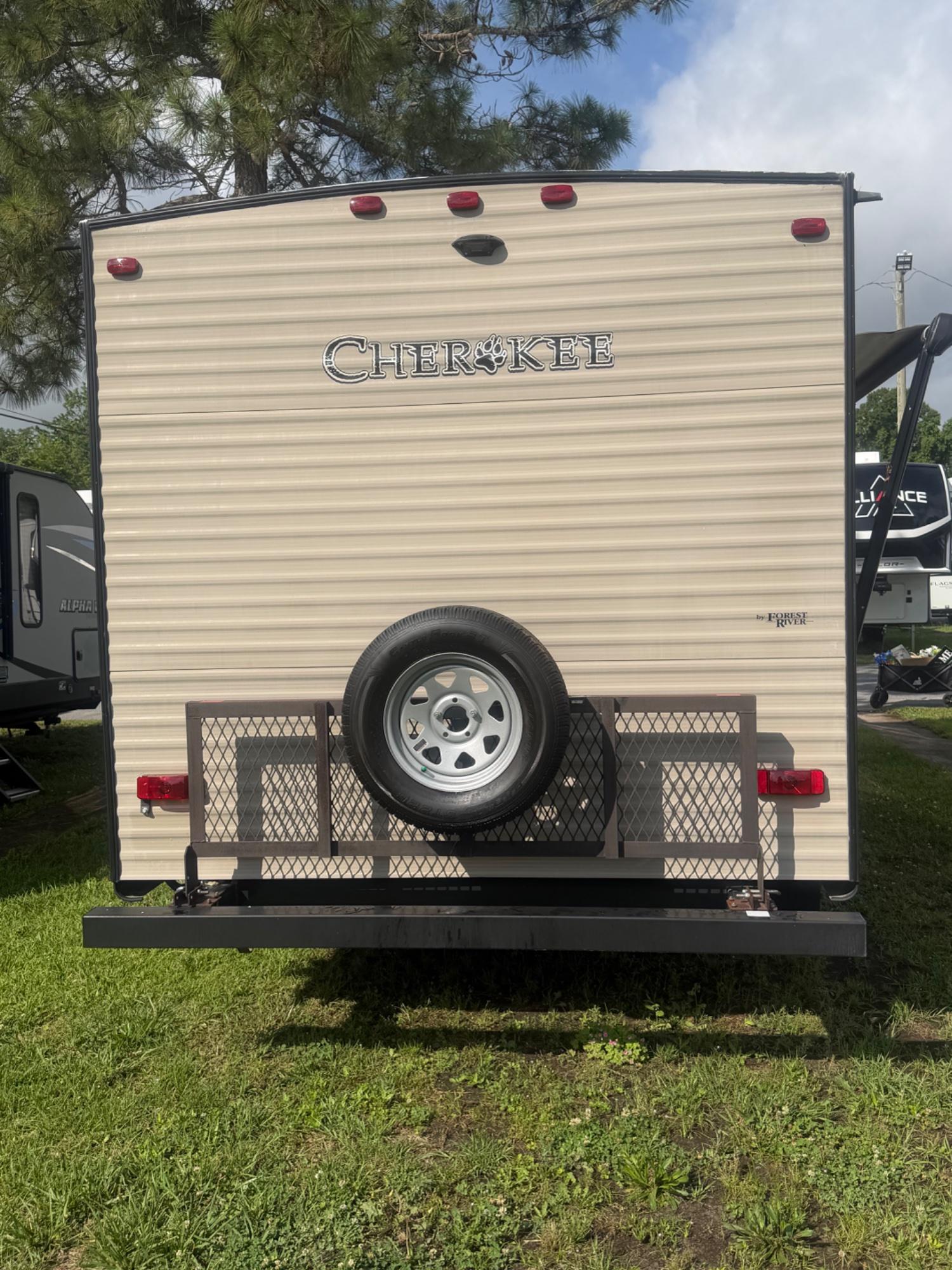 2017 Forest River 2017 Forest River Cherokee Grey Wolf - thumbnail 4