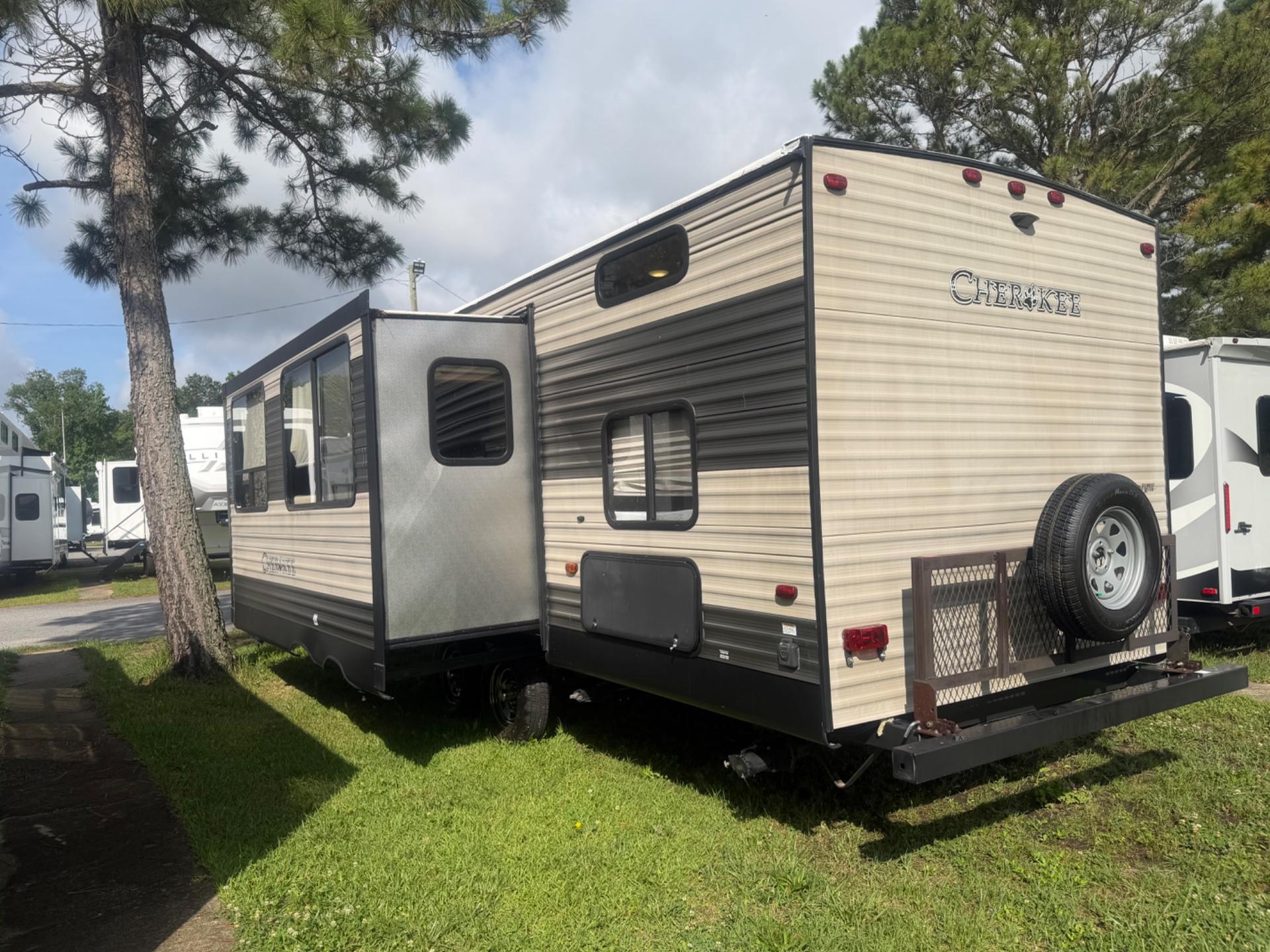 2017 Forest River 2017 Forest River Cherokee Grey Wolf - thumbnail 7