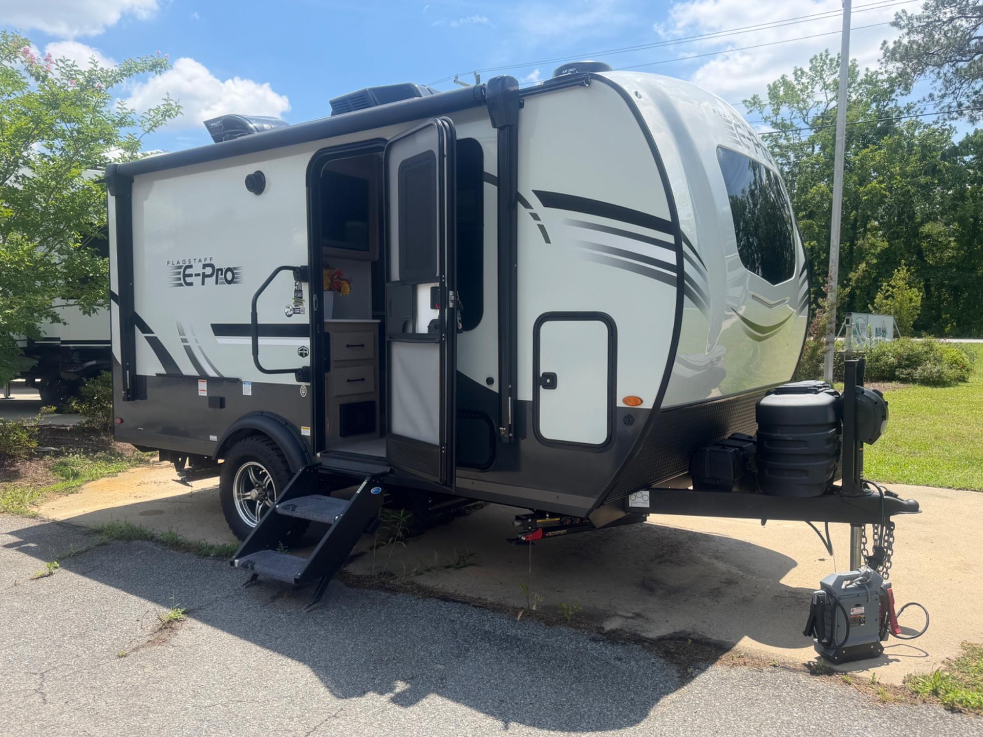 2025 Forest River Flagstaff E-Pro 15FBS