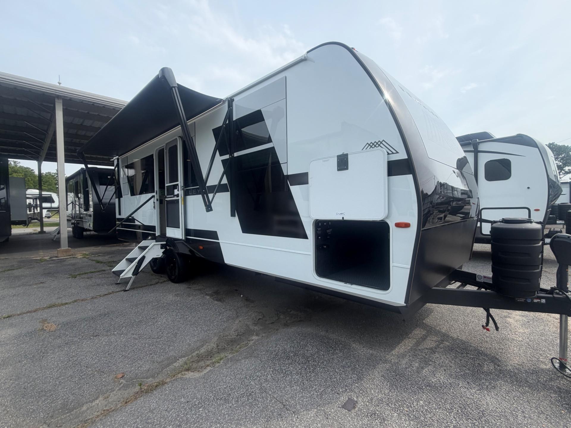 2026 Brinkley Model I 275