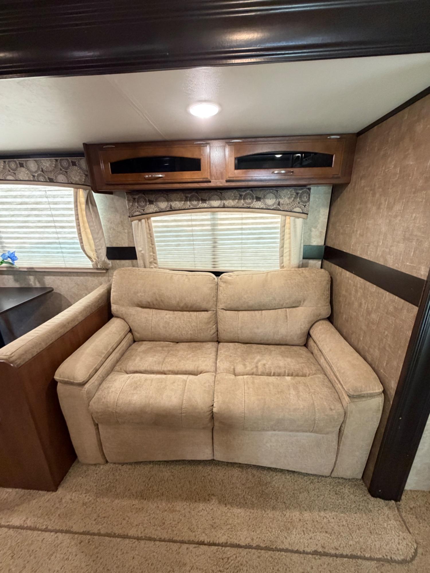 2017 Jayco 2017 Jayco Jay Feather - thumbnail 11