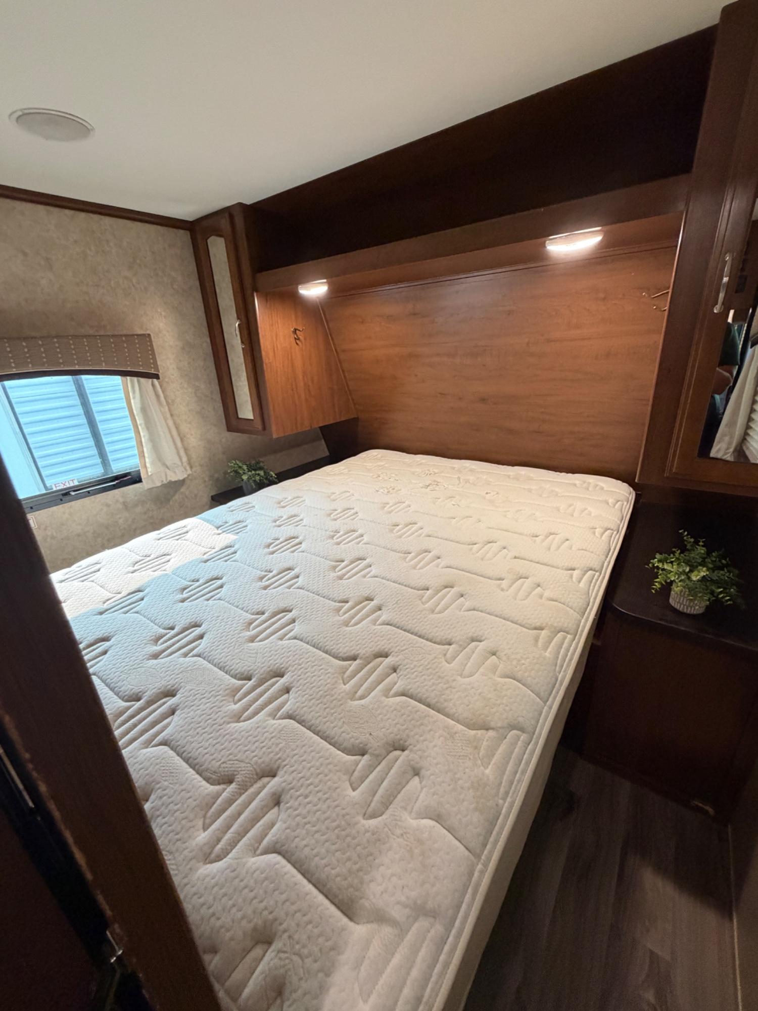 2017 Jayco 2017 Jayco Jay Feather - thumbnail 34
