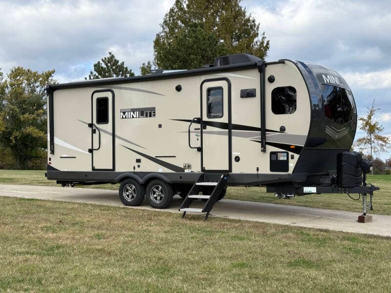 2023 Forest River Rockwood Mini Lite 2516S
