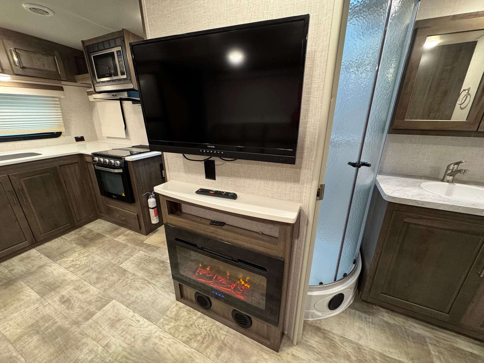 2023 Forest River 2023 Forest River Rockwood Mini Lite - thumbnail 21