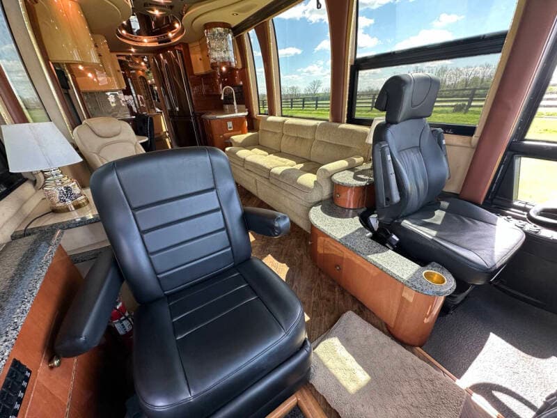2001 Prevost 2001 Prevost Liberty - thumbnail 12