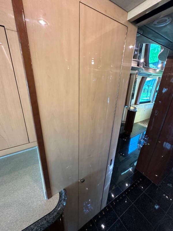 2001 Prevost 2001 Prevost Liberty - thumbnail 25