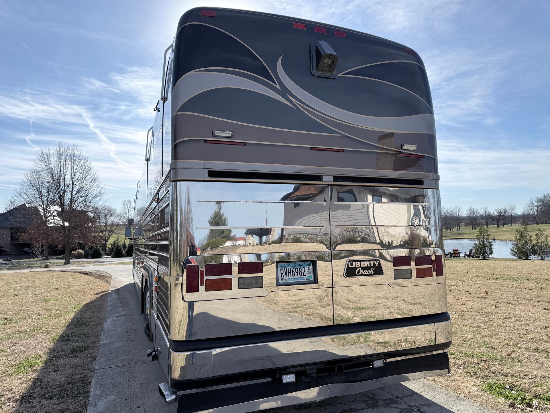 2001 Prevost 2001 Prevost Liberty - thumbnail 66
