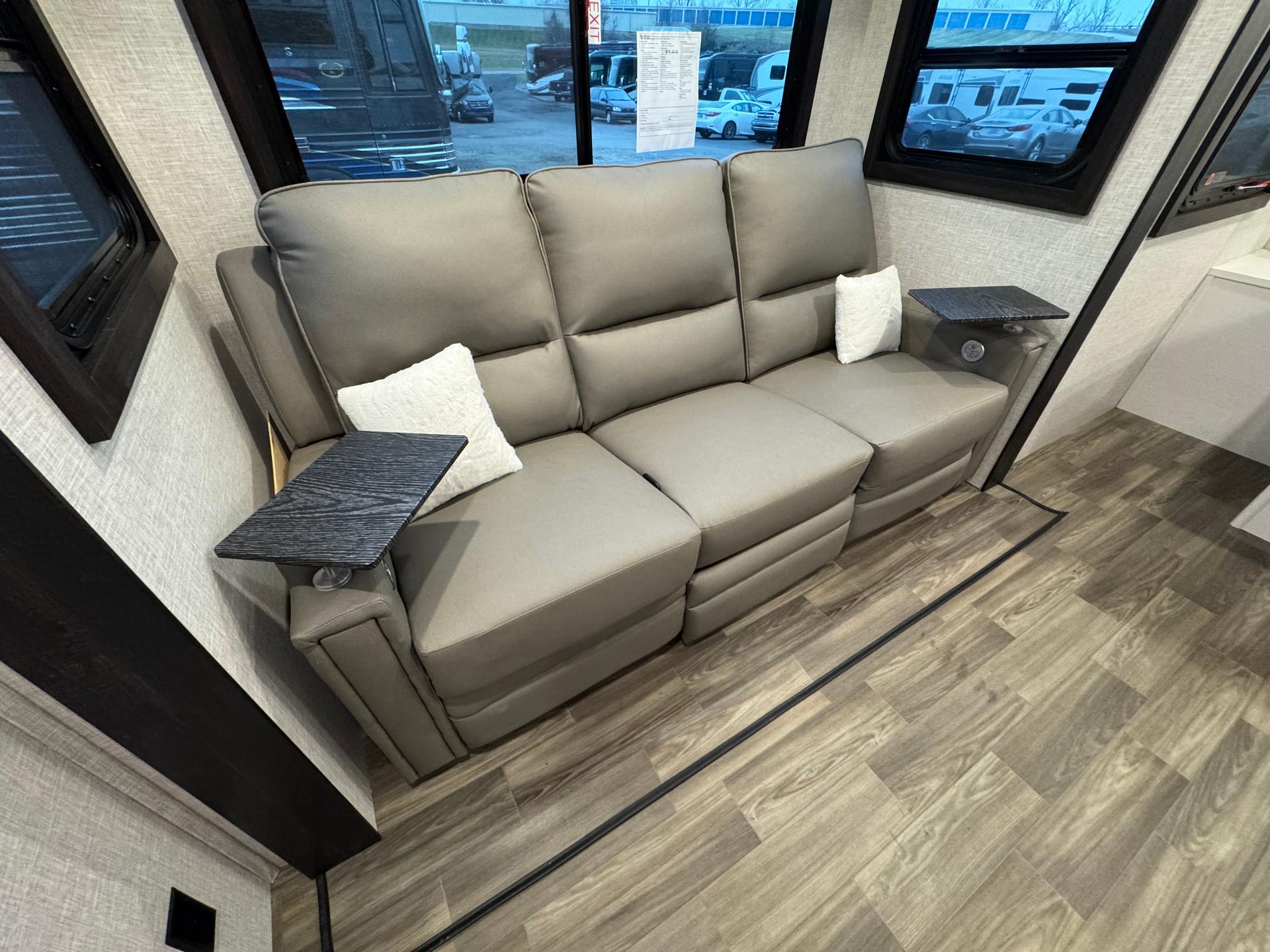 2024 Highland Ridge RV 2024 Highland Ridge RV Range Lite - thumbnail 6