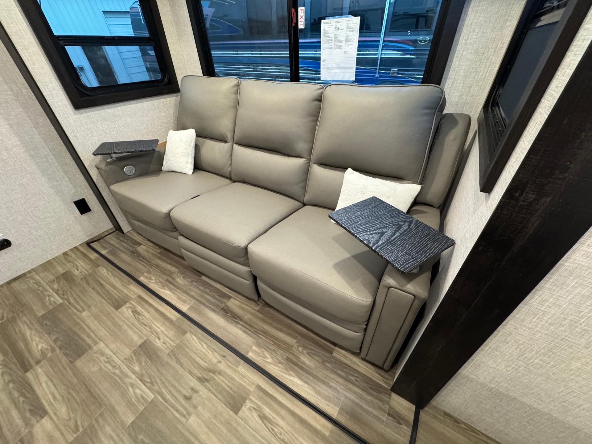 2024 Highland Ridge RV 2024 Highland Ridge RV Range Lite - thumbnail 7