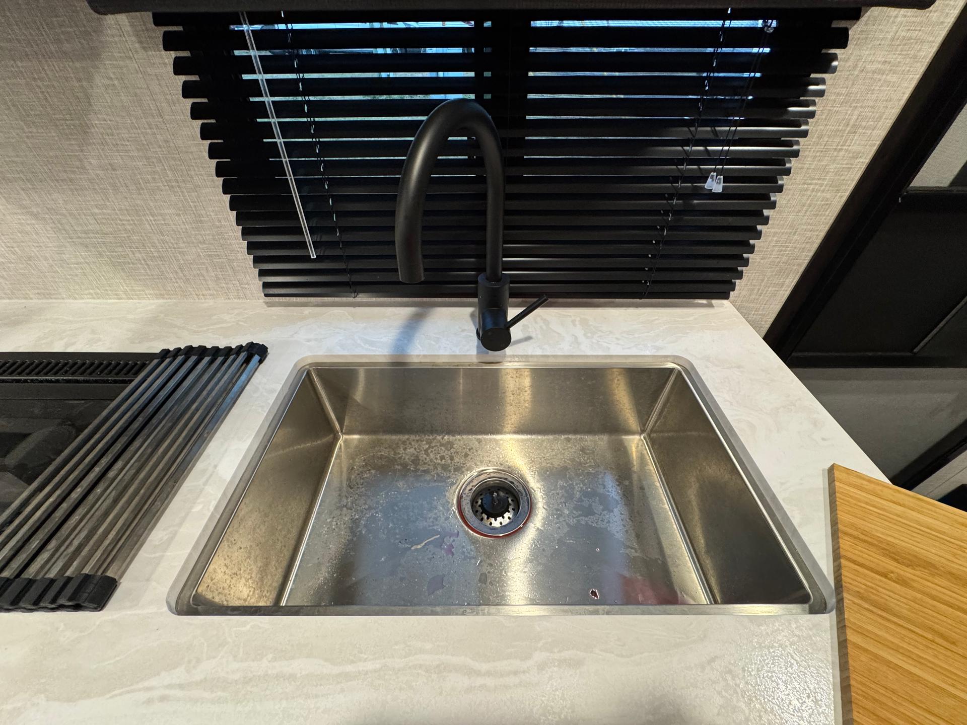 2024 Highland Ridge RV 2024 Highland Ridge RV Range Lite - thumbnail 16