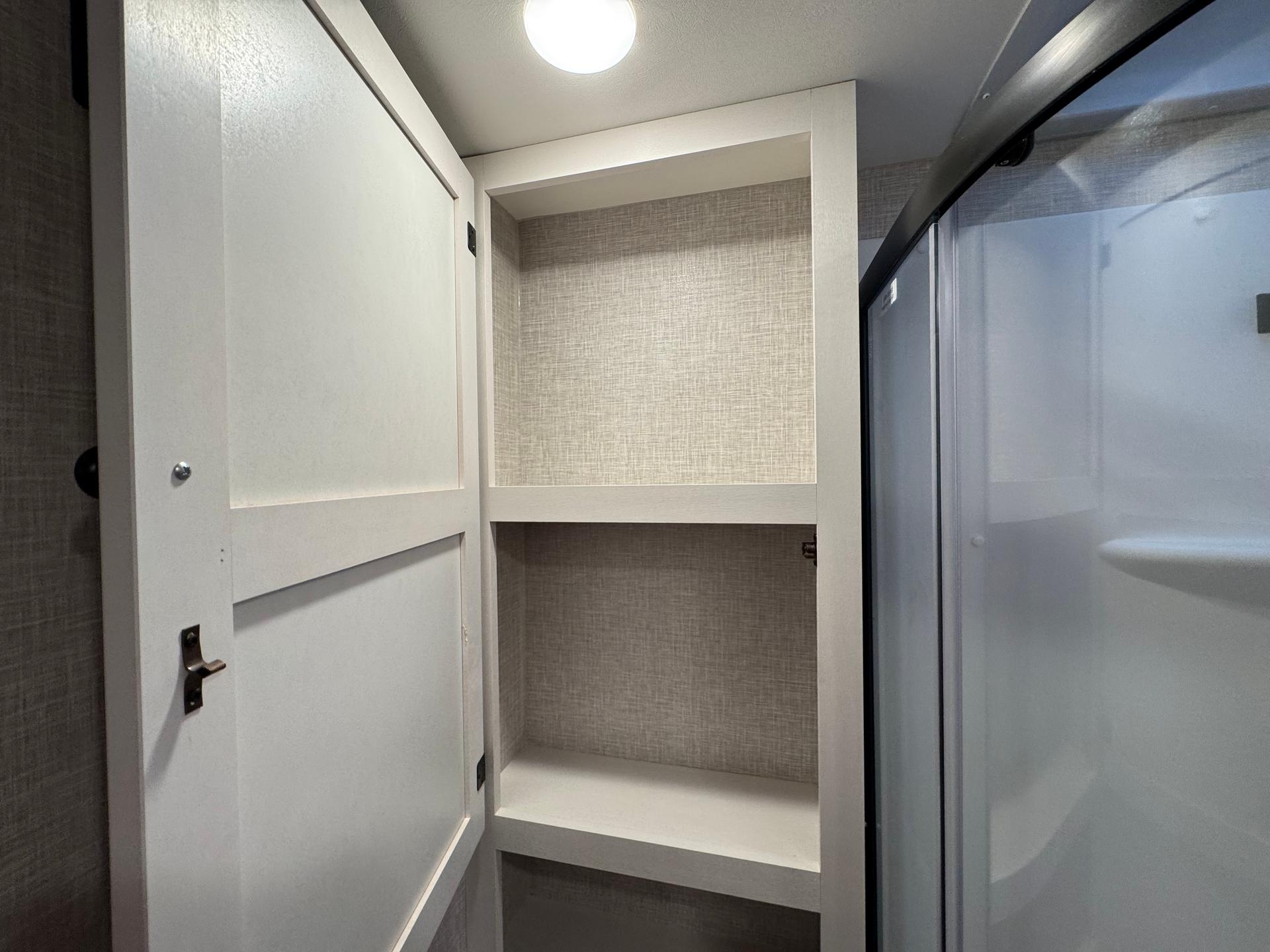 2024 Highland Ridge RV 2024 Highland Ridge RV Range Lite - thumbnail 41