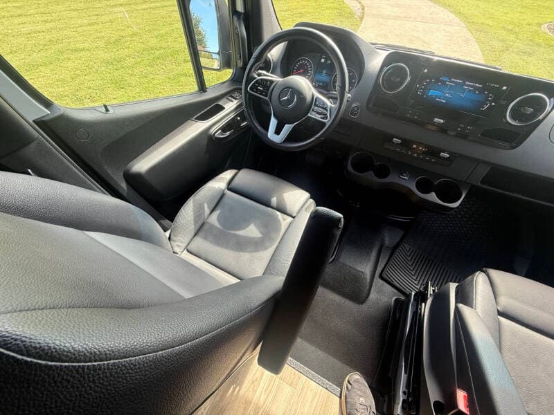 2022 Tiffin Motorhomes 2022 Tiffin Motorhomes Cahaba - thumbnail 41