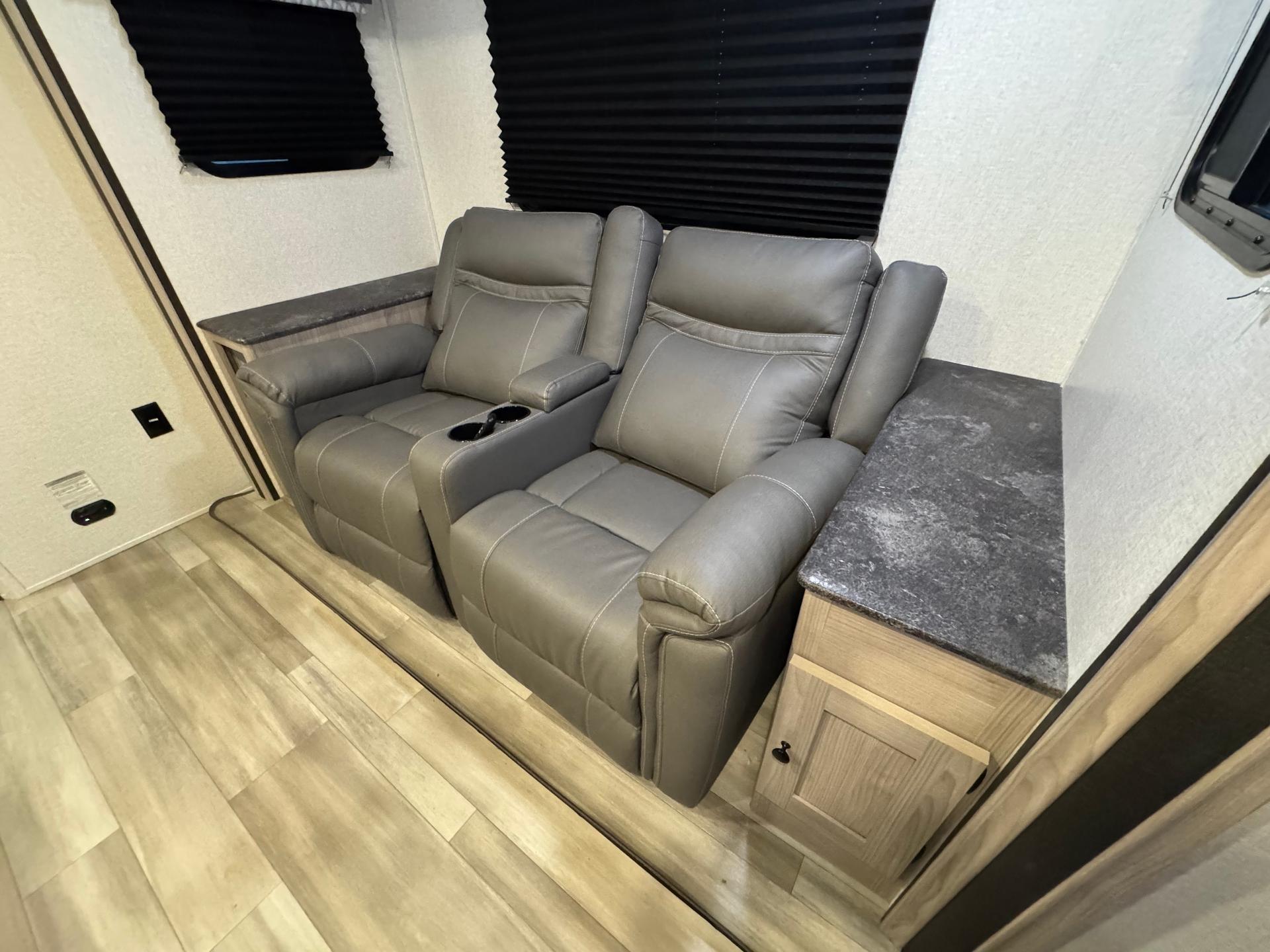 2024 Coachmen 2024 Coachmen Northern Spirit - thumbnail 7