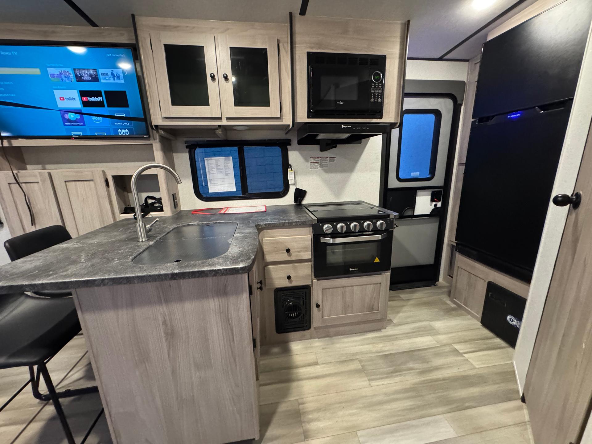 2024 Coachmen 2024 Coachmen Northern Spirit - thumbnail 16