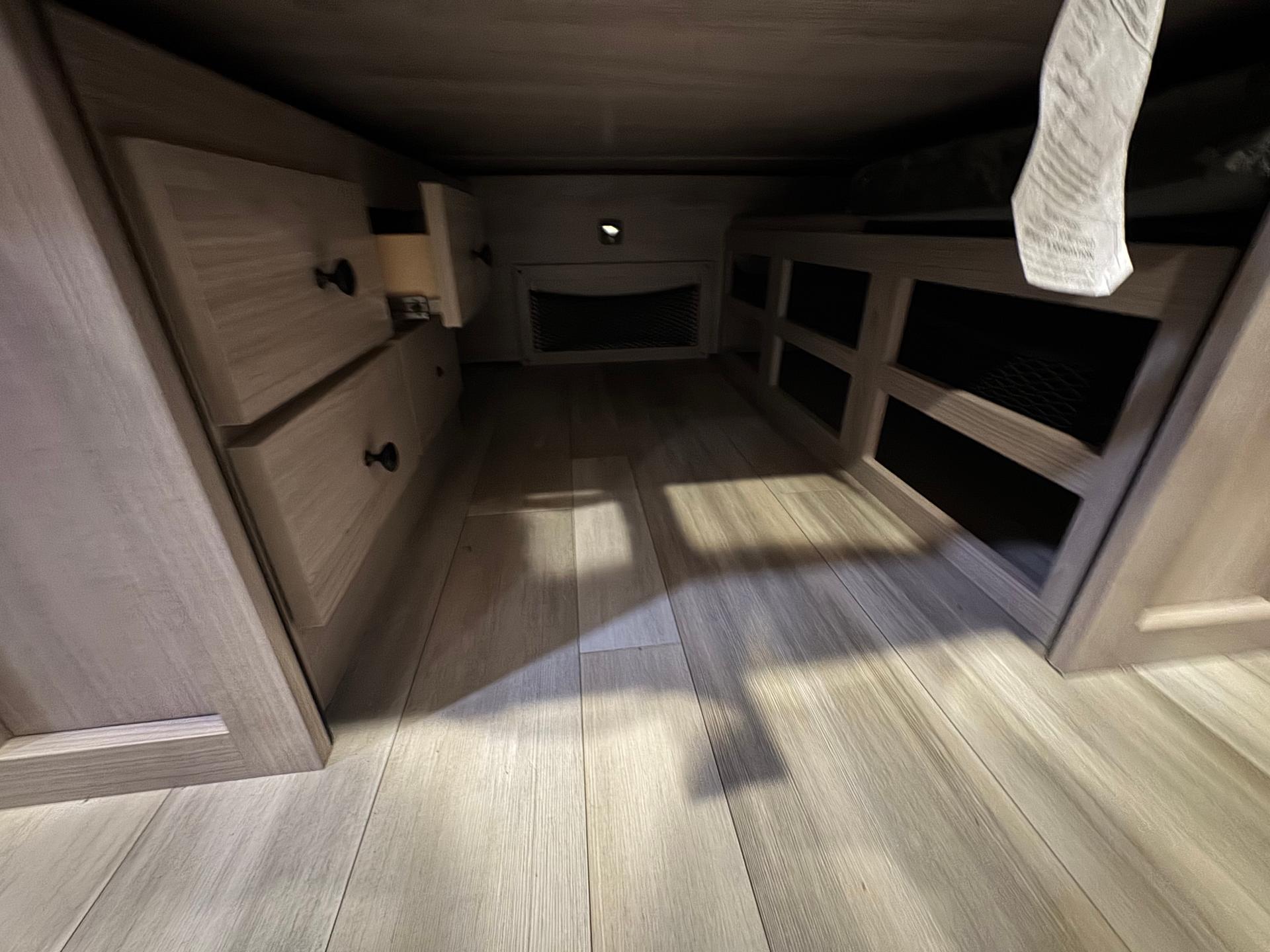 2024 Coachmen 2024 Coachmen Northern Spirit - thumbnail 52