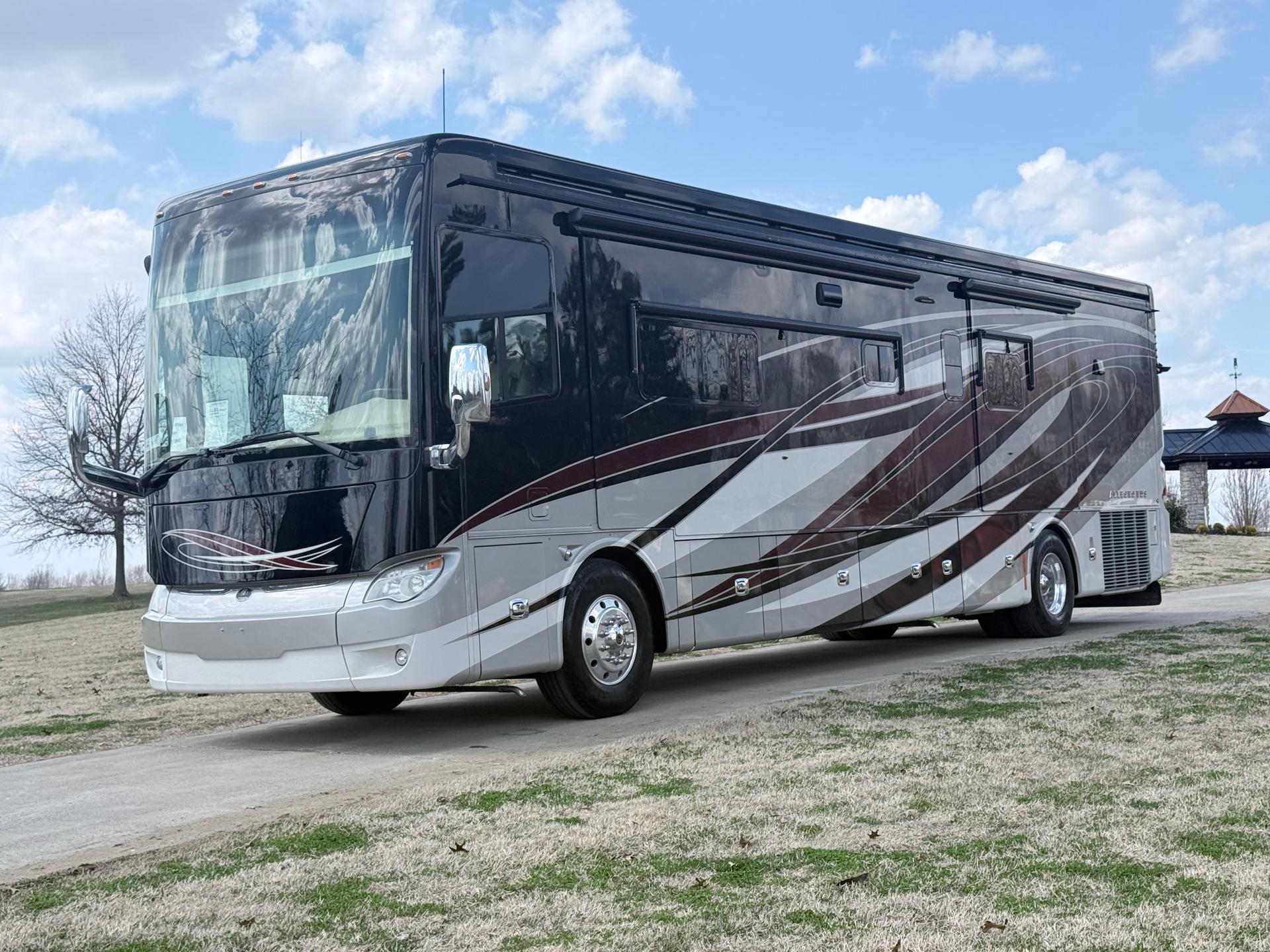 2017 Tiffin Motorhomes 2017 Tiffin Motorhomes Allegro Bus - thumbnail 11