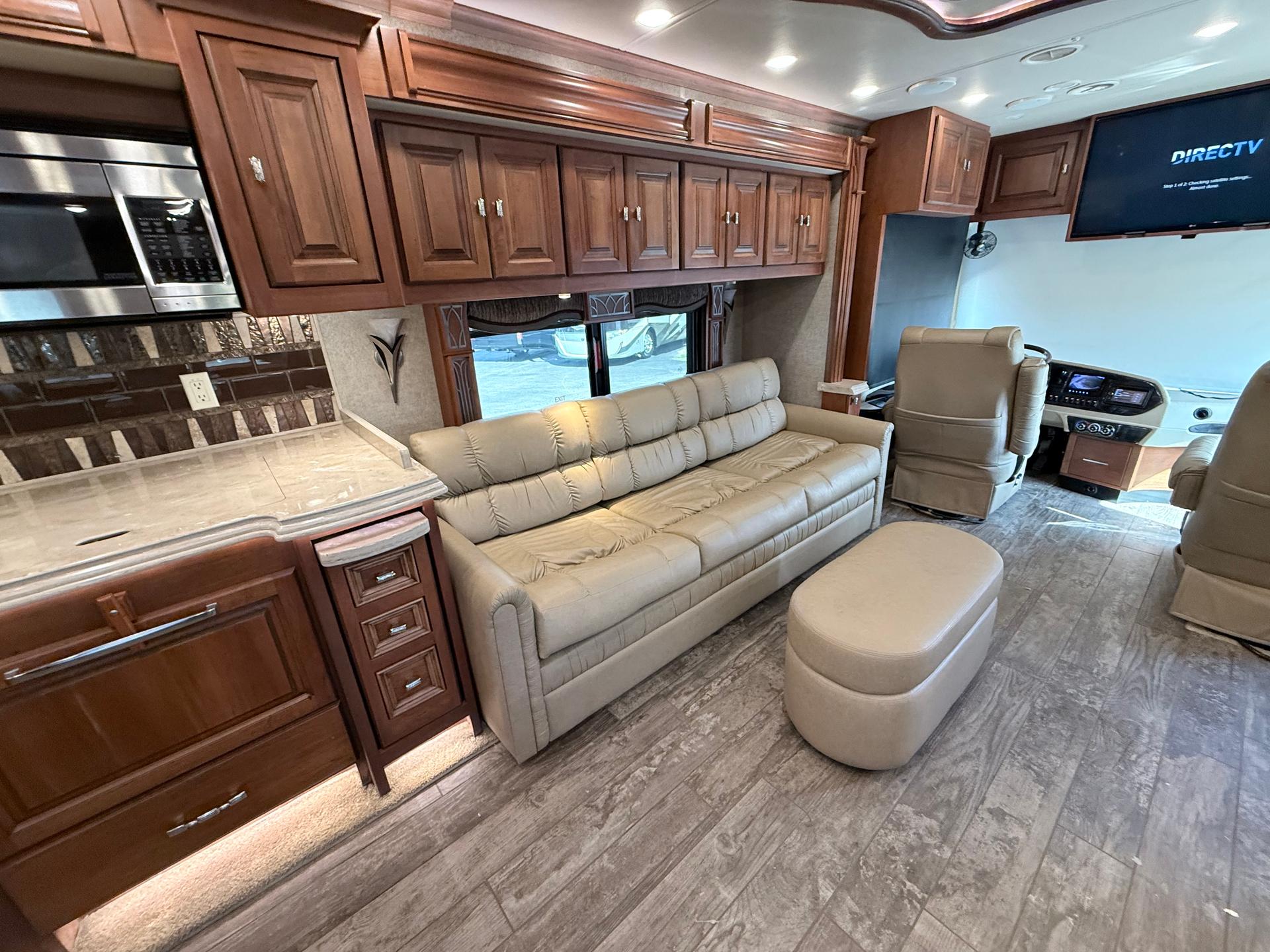 2017 Tiffin Motorhomes 2017 Tiffin Motorhomes Allegro Bus - thumbnail 18
