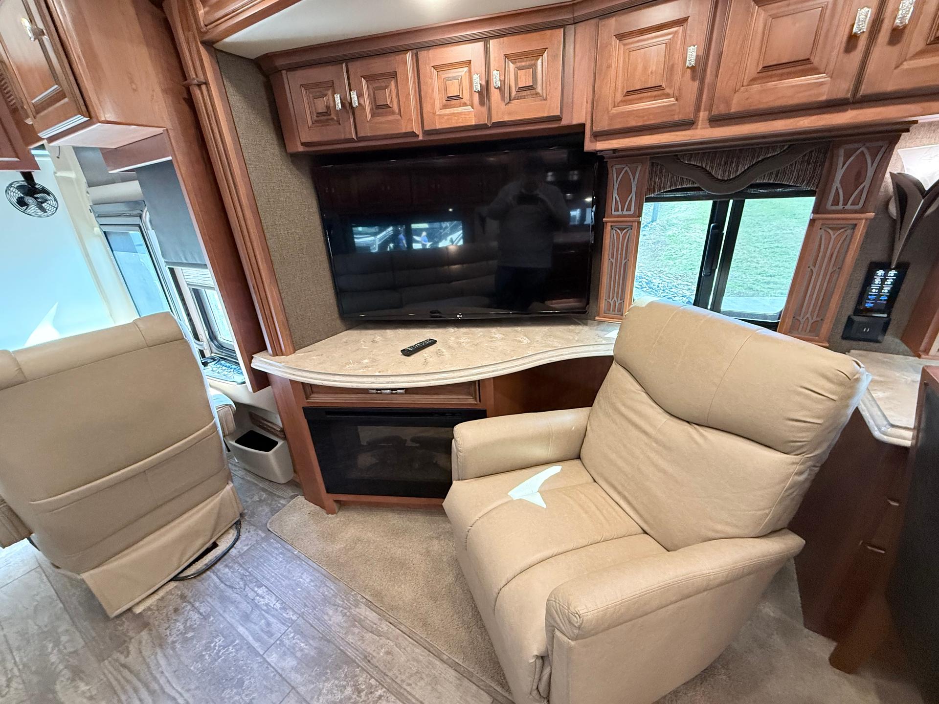 2017 Tiffin Motorhomes 2017 Tiffin Motorhomes Allegro Bus - thumbnail 20
