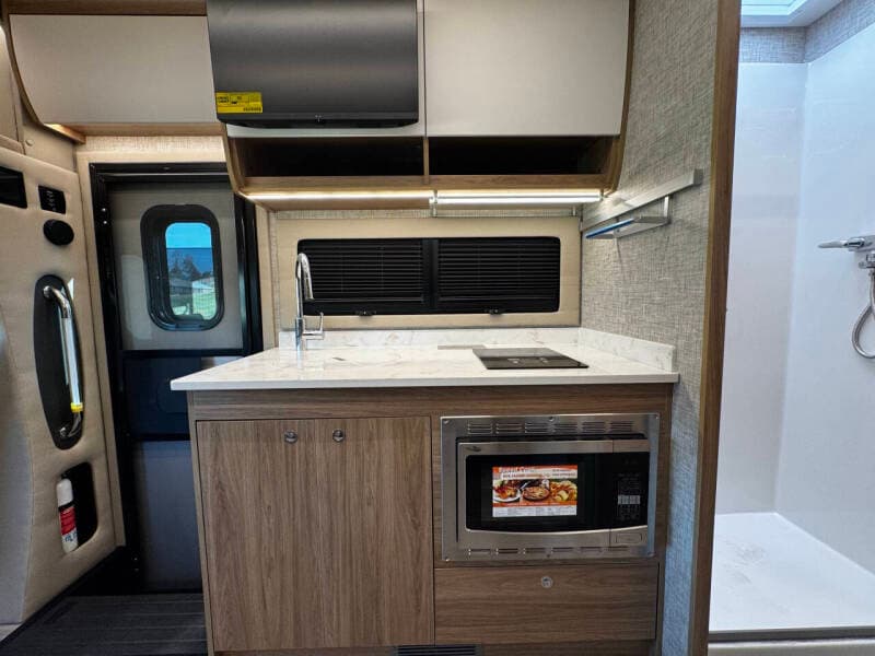 2026 TIFFIN MOTORHOMES 2026 TIFFIN MOTORHOMES Wayfarer - thumbnail 17