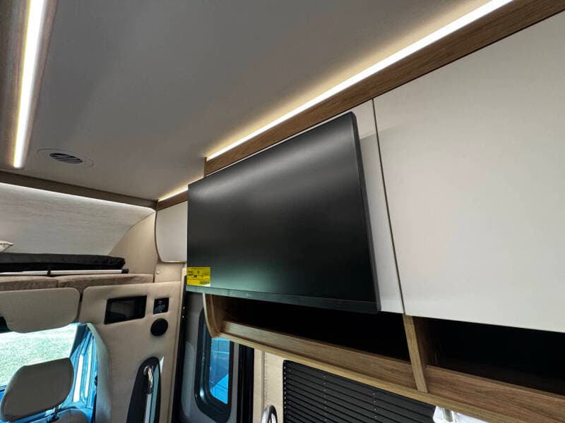2026 TIFFIN MOTORHOMES 2026 TIFFIN MOTORHOMES Wayfarer - thumbnail 24