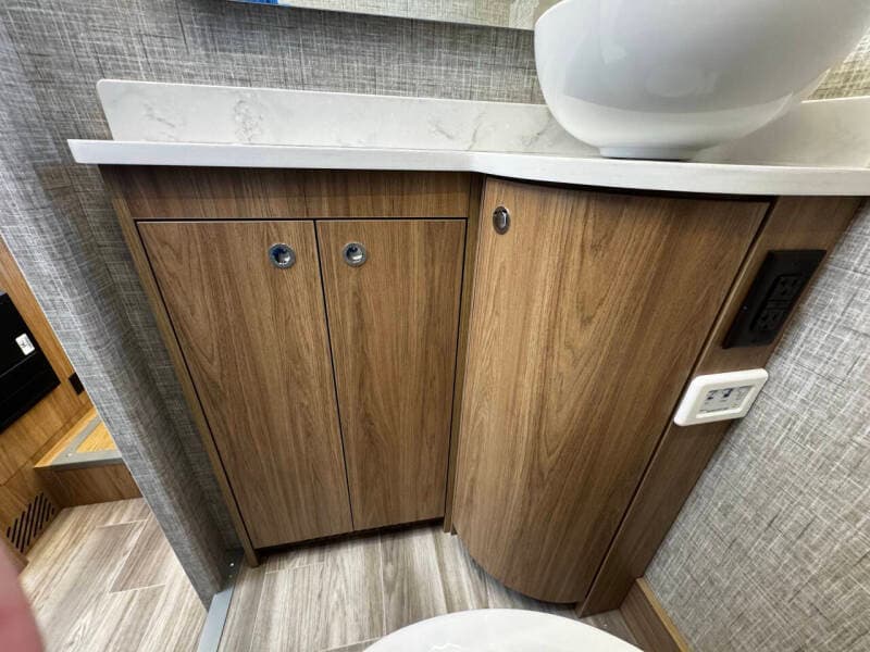 2026 TIFFIN MOTORHOMES 2026 TIFFIN MOTORHOMES Wayfarer - thumbnail 30