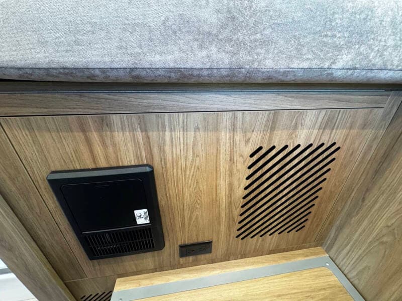 2026 TIFFIN MOTORHOMES 2026 TIFFIN MOTORHOMES Wayfarer - thumbnail 37