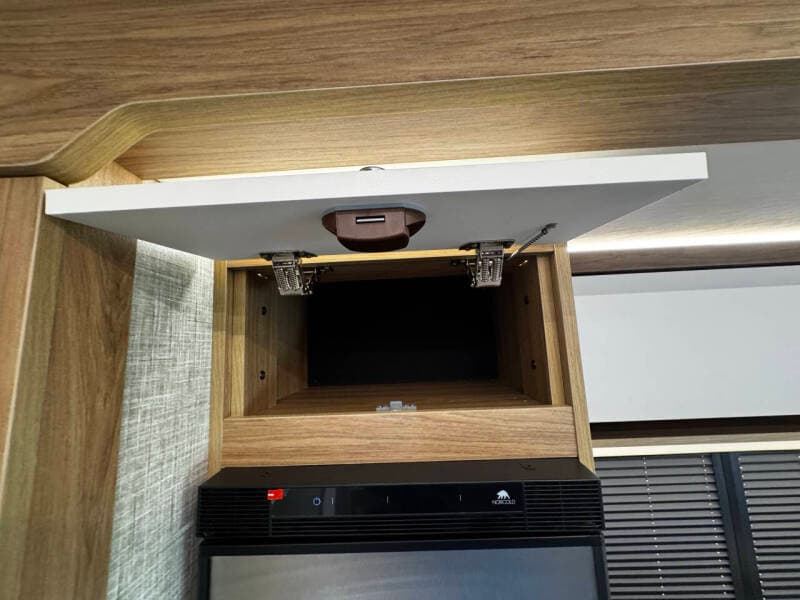 2026 TIFFIN MOTORHOMES 2026 TIFFIN MOTORHOMES Wayfarer - thumbnail 42