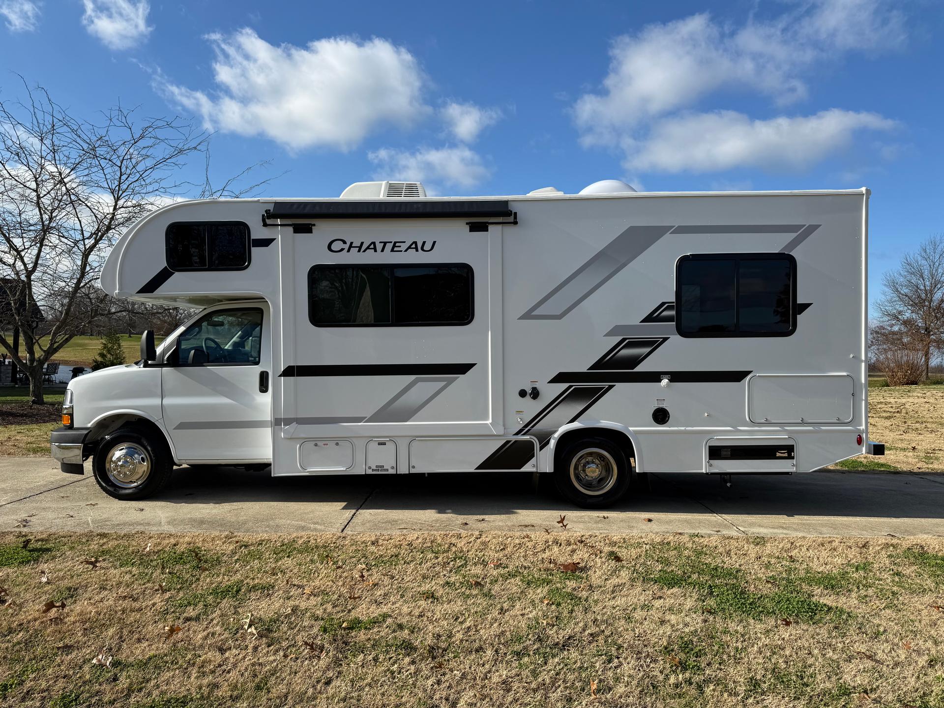 2026 Thor Motor Coach 2026 Thor Motor Coach Chateau - thumbnail 7