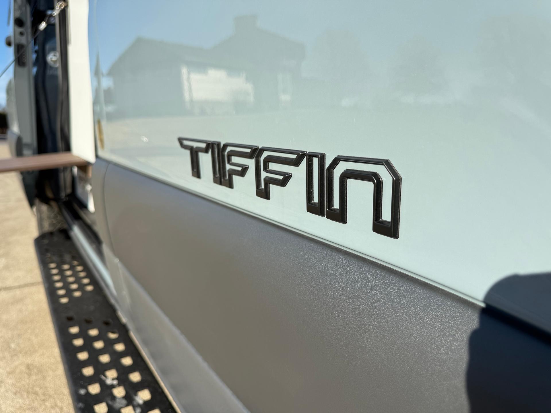 2026 Tiffin Motorhomes 2026 Tiffin Motorhomes Adventure Van - thumbnail 12