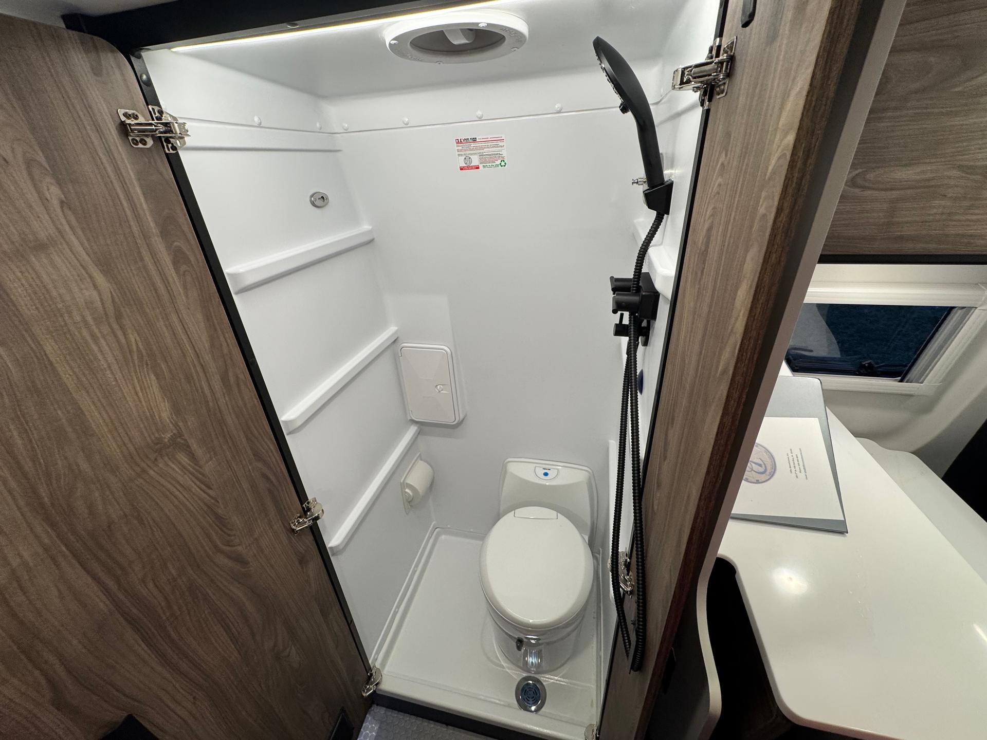 2026 Tiffin Motorhomes 2026 Tiffin Motorhomes Adventure Van - thumbnail 30