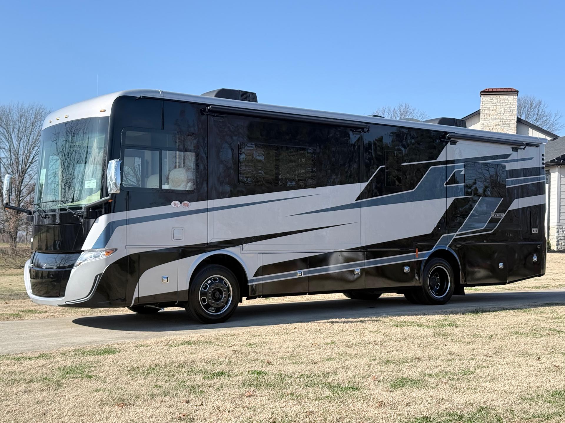 2026 Tiffin Motorhomes 2026 Tiffin Motorhomes Byway - thumbnail 7