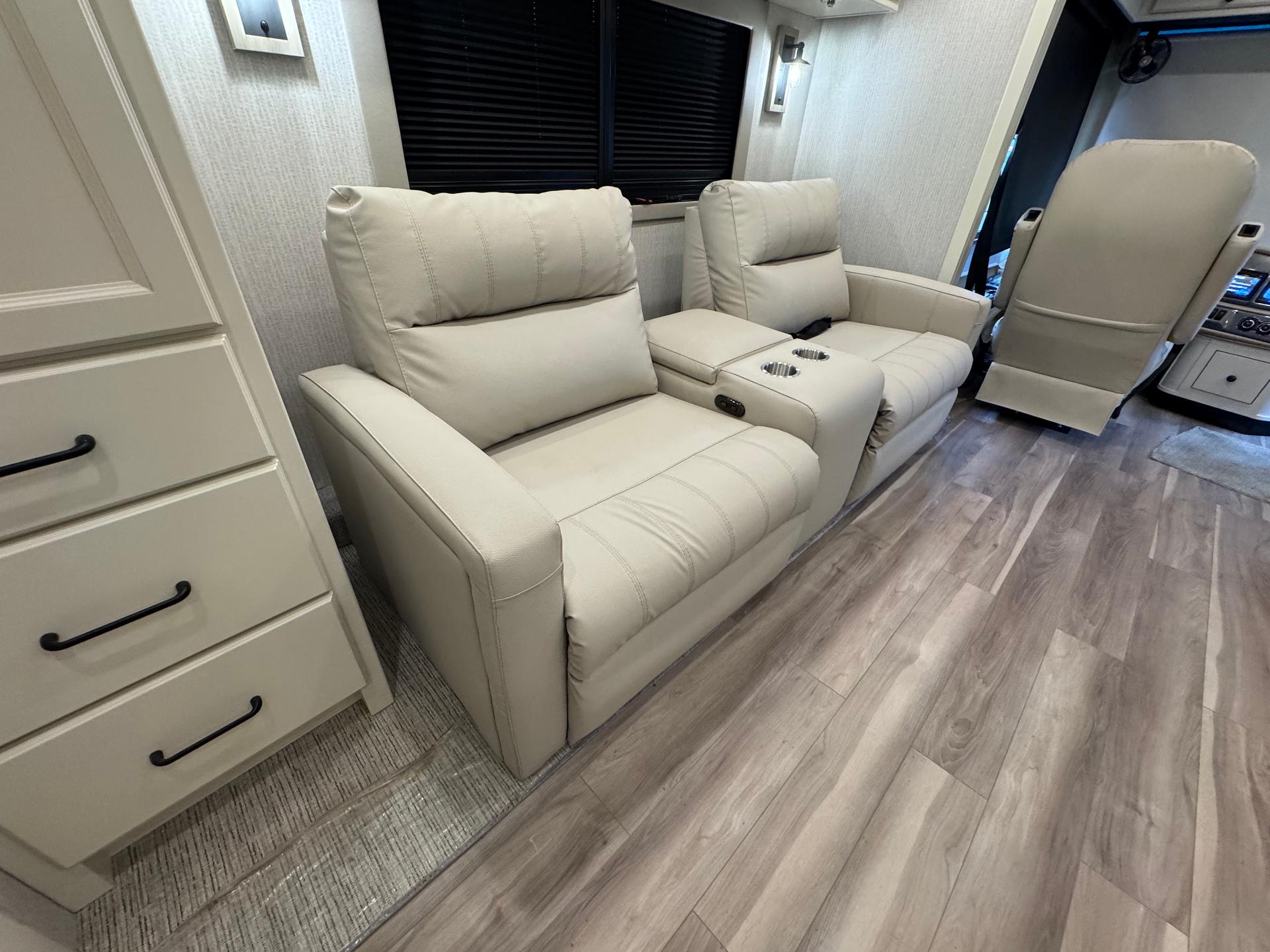 2026 Tiffin Motorhomes 2026 Tiffin Motorhomes Byway - thumbnail 21
