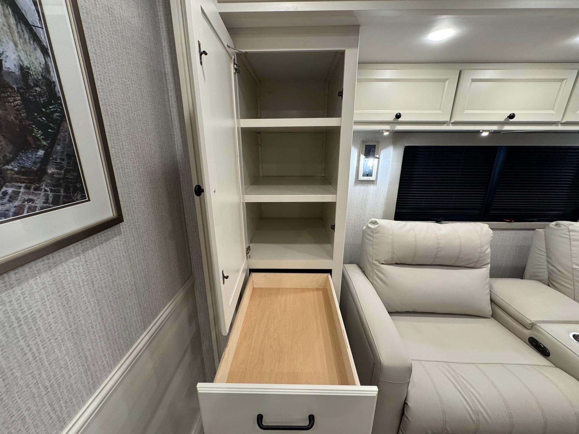 2026 Tiffin Motorhomes 2026 Tiffin Motorhomes Byway - thumbnail 23