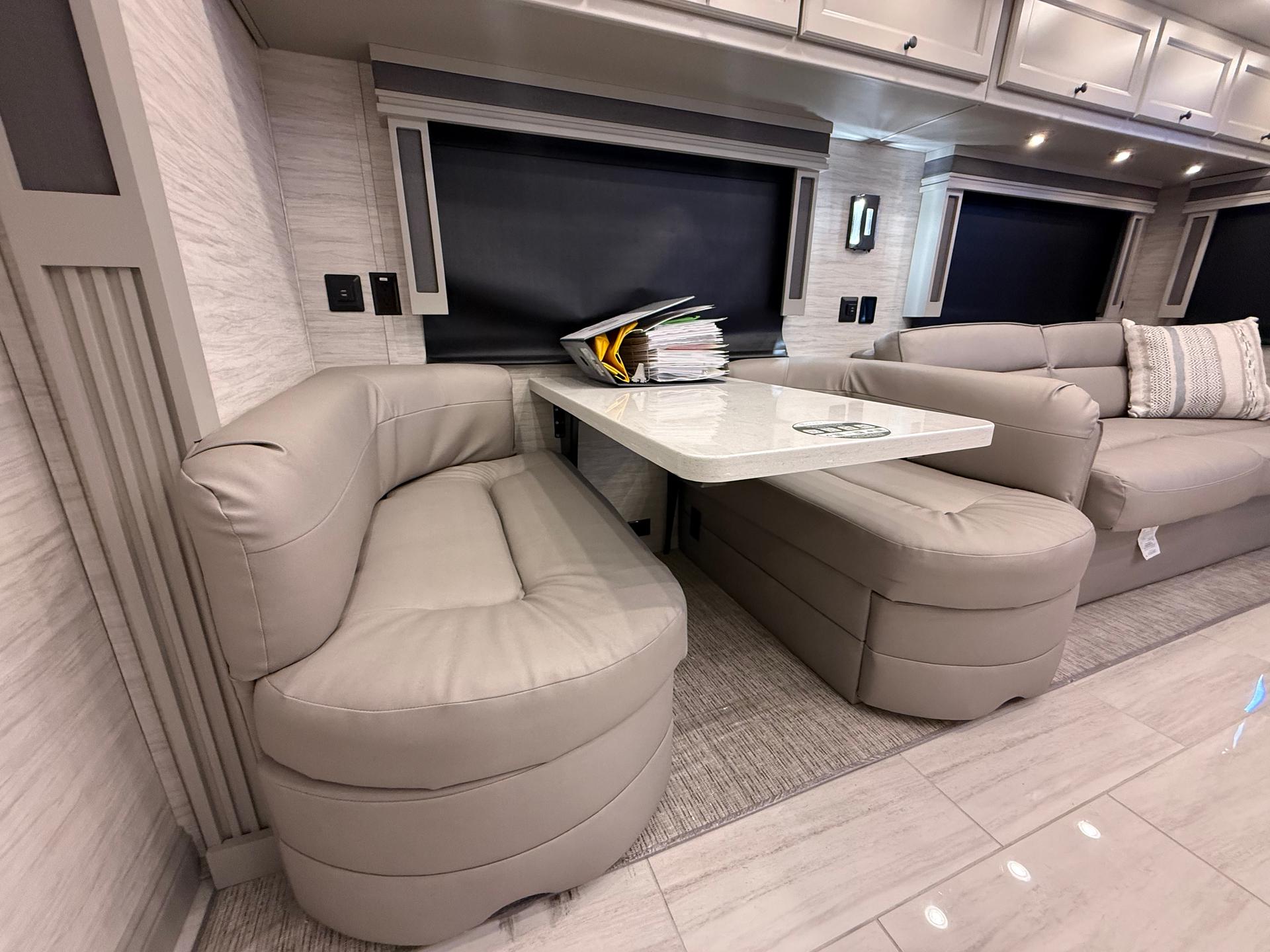 2026 Tiffin Motorhomes 2026 Tiffin Motorhomes Allegro Red - thumbnail 29