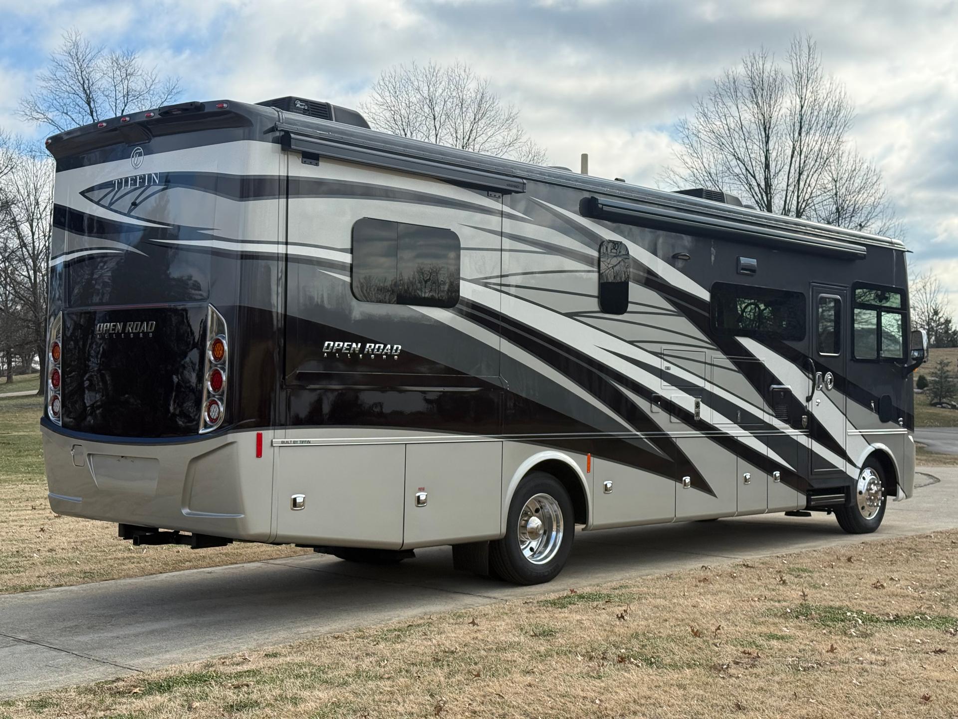 2023 Tiffin Motorhomes 2023 Tiffin Motorhomes Allegro Open Road - thumbnail 4