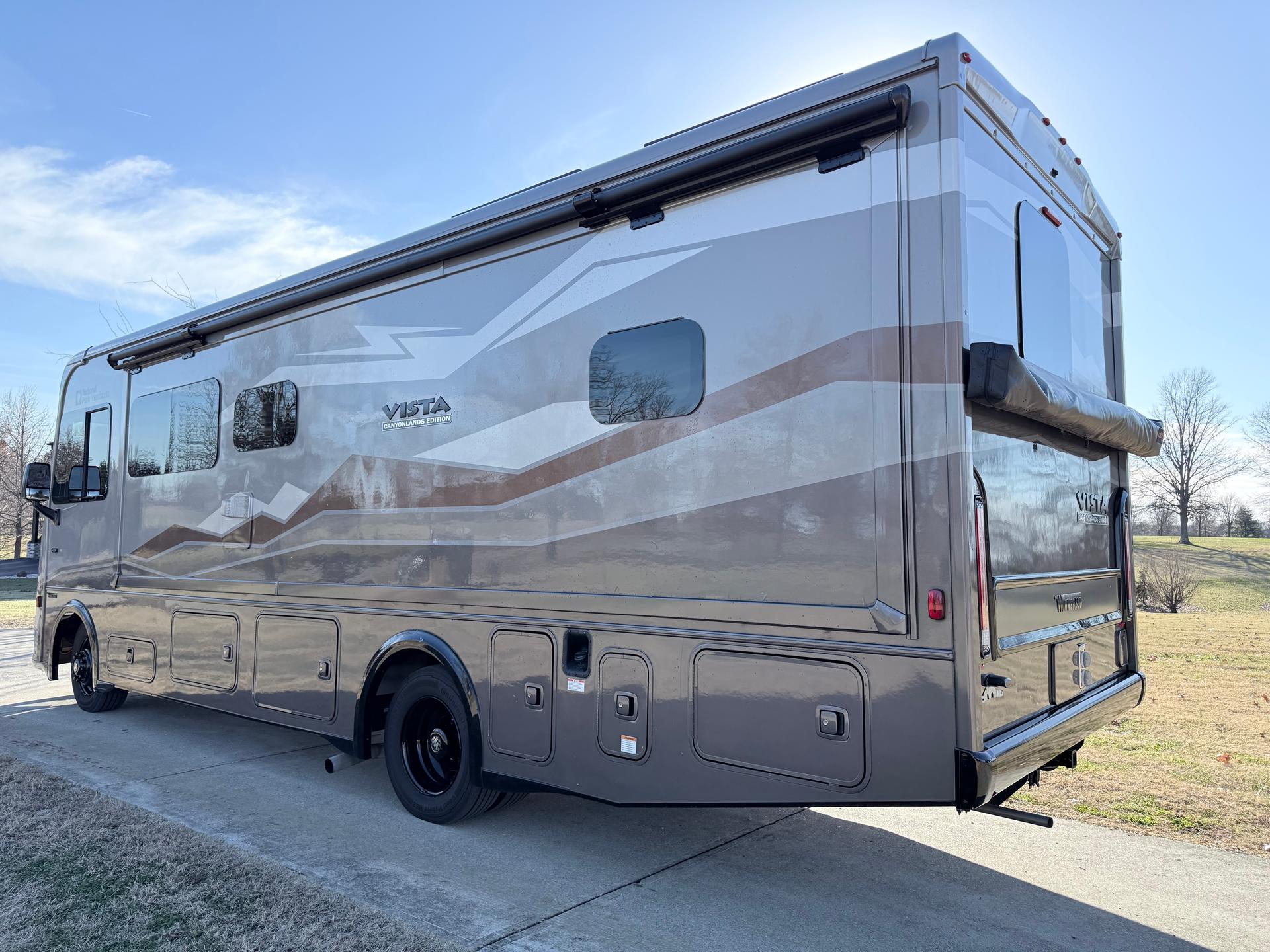 2024 Winnebago 2024 Winnebago Vista NPF - thumbnail 6