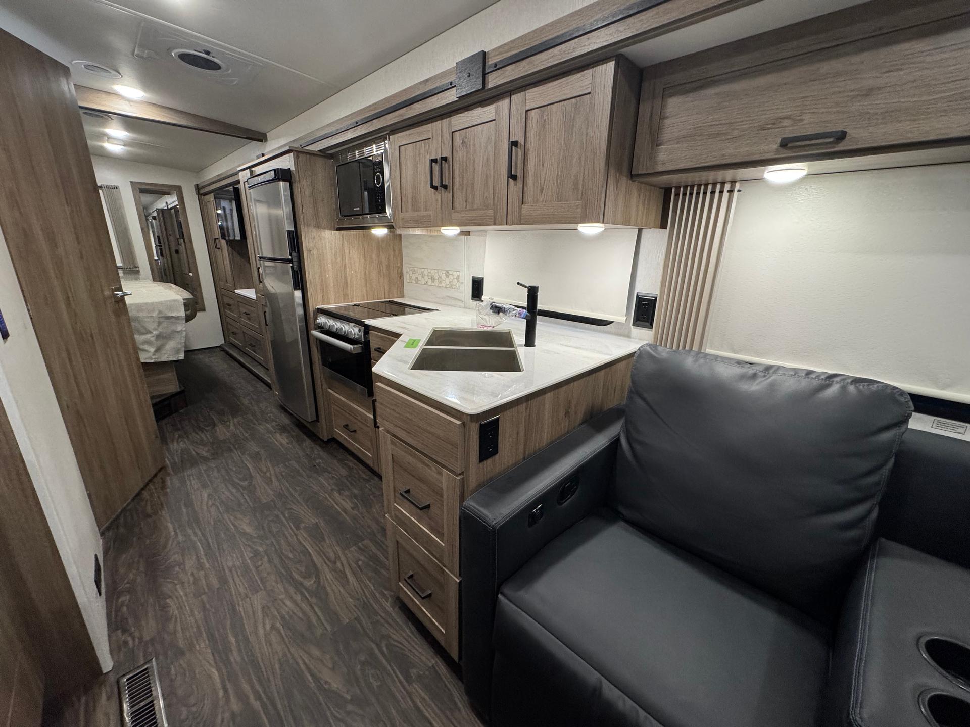2024 Winnebago 2024 Winnebago Vista NPF - thumbnail 26
