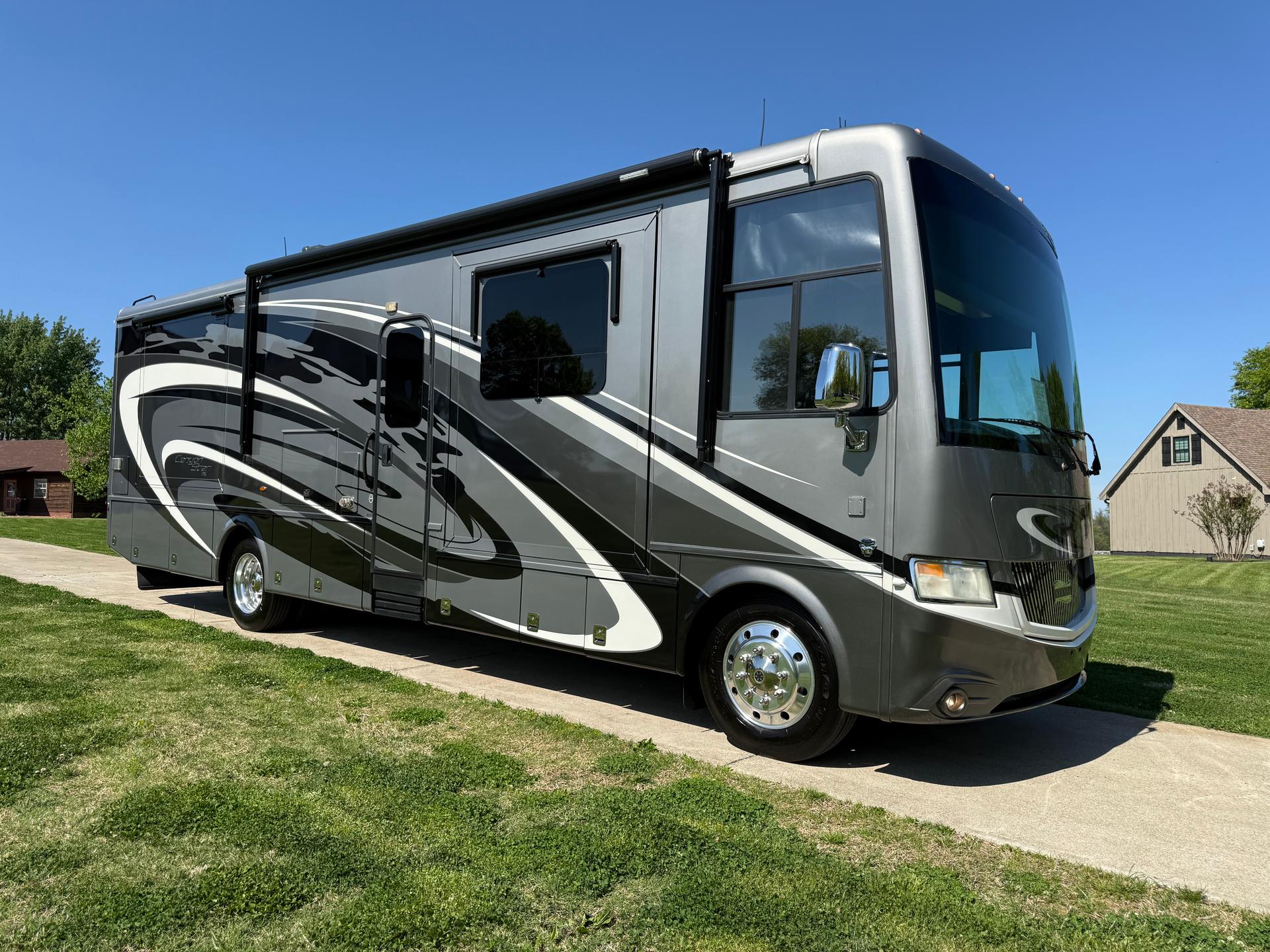 2019 Newmar 2019 Newmar Canyon Star - thumbnail 8