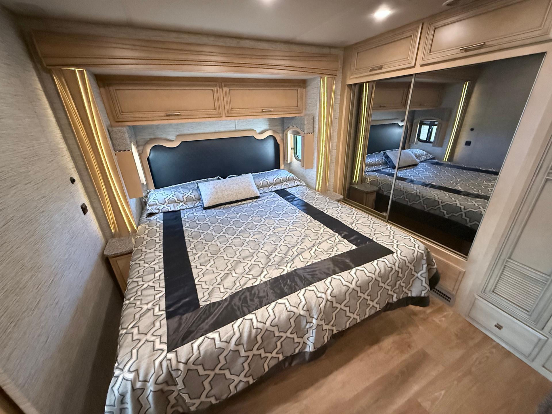 2019 Newmar 2019 Newmar Canyon Star - thumbnail 32