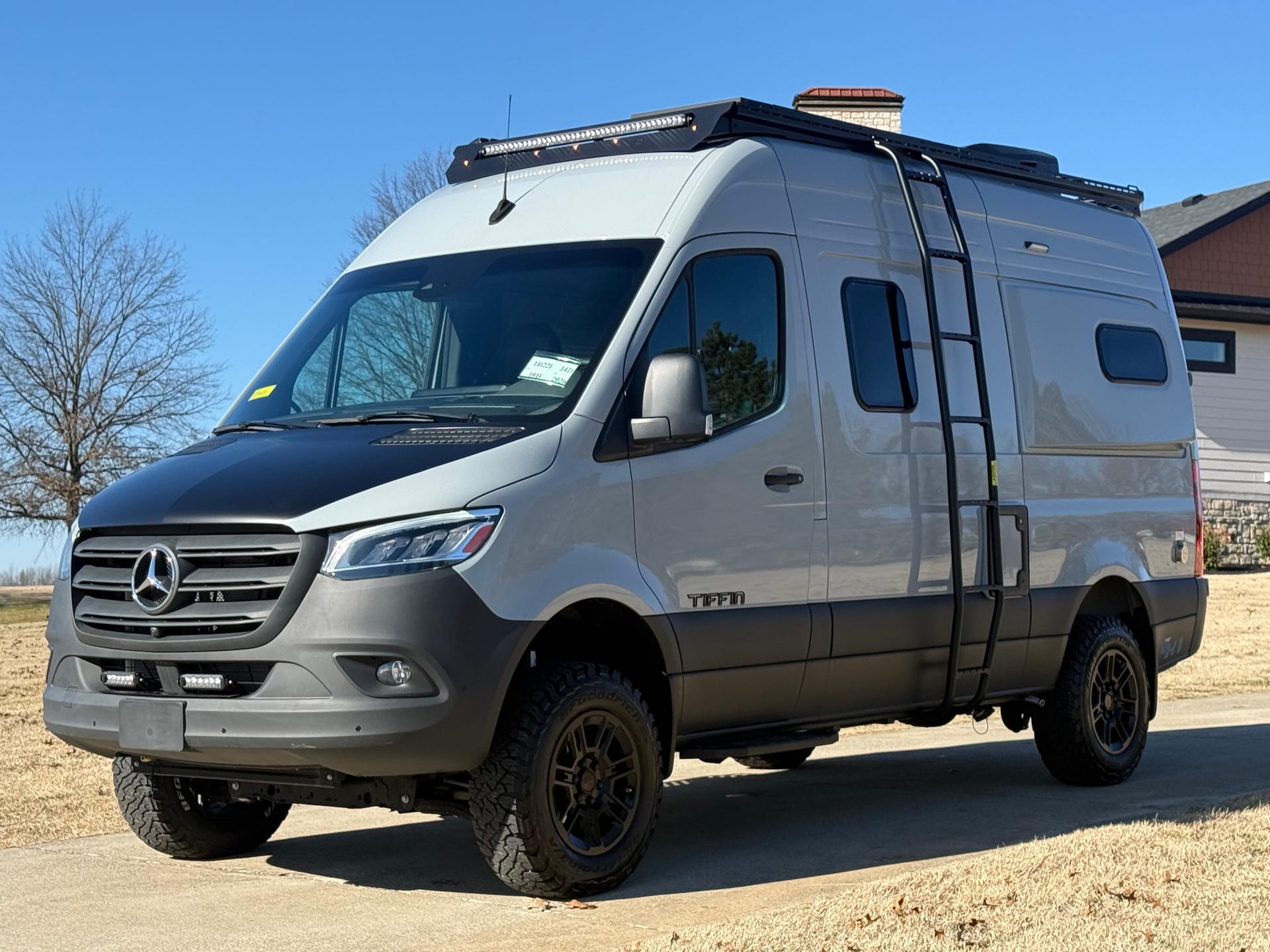 2026 Tiffin Motorhomes 2026 Tiffin Motorhomes Adventure Van - thumbnail 9