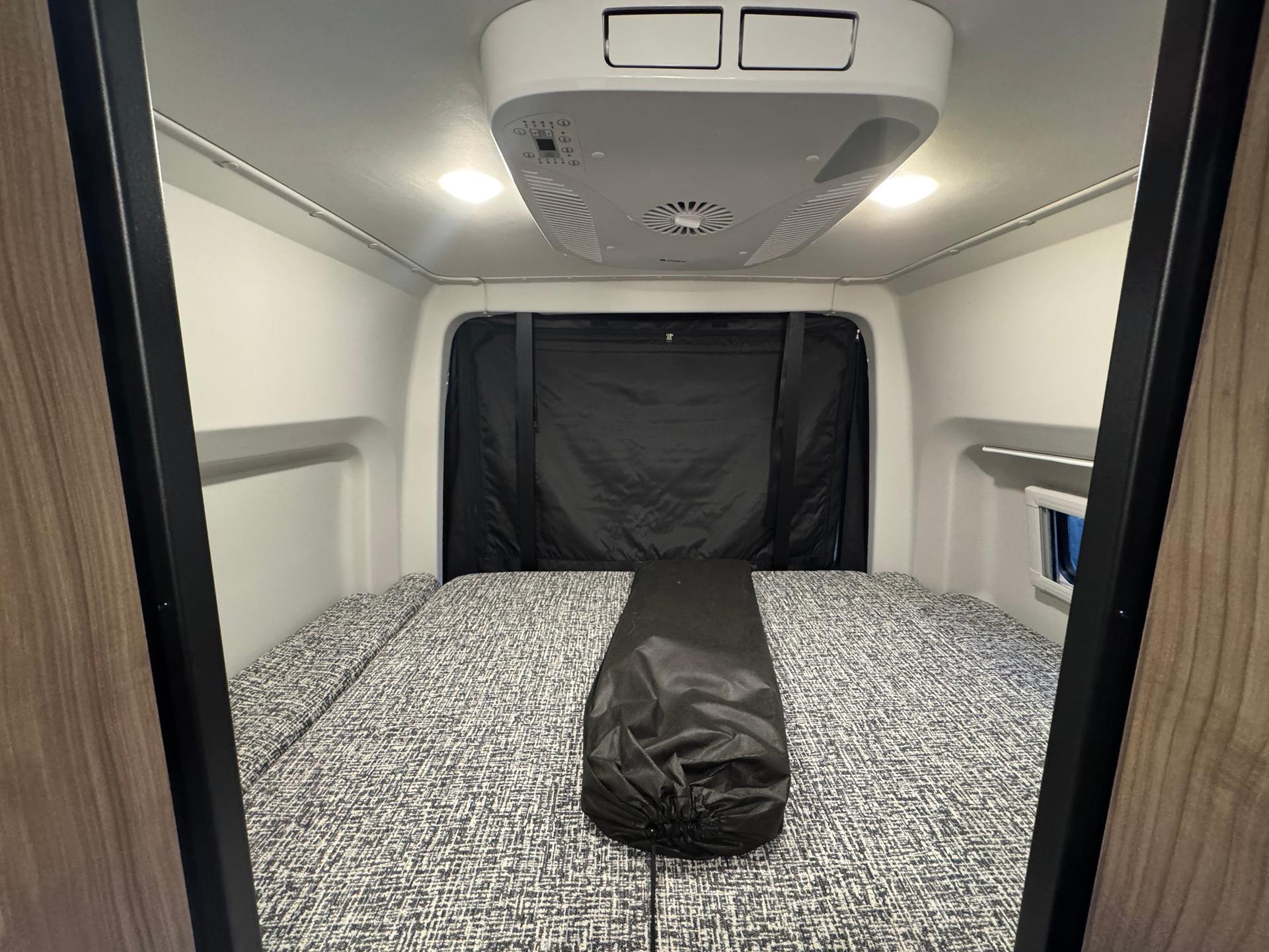2026 Tiffin Motorhomes 2026 Tiffin Motorhomes Adventure Van - thumbnail 32