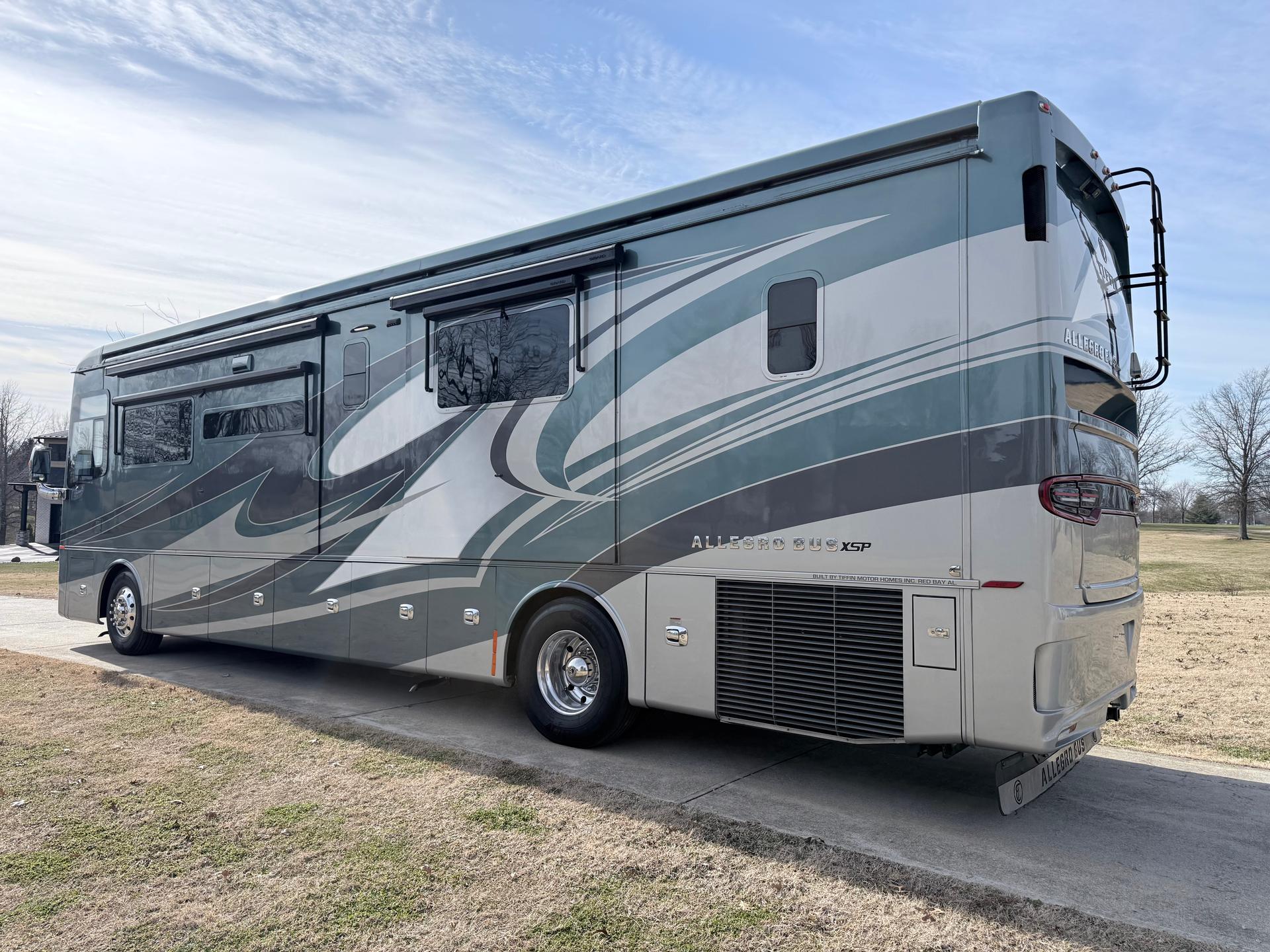 2019 Tiffin Motorhomes 2019 Tiffin Motorhomes Allegro Bus - thumbnail 7